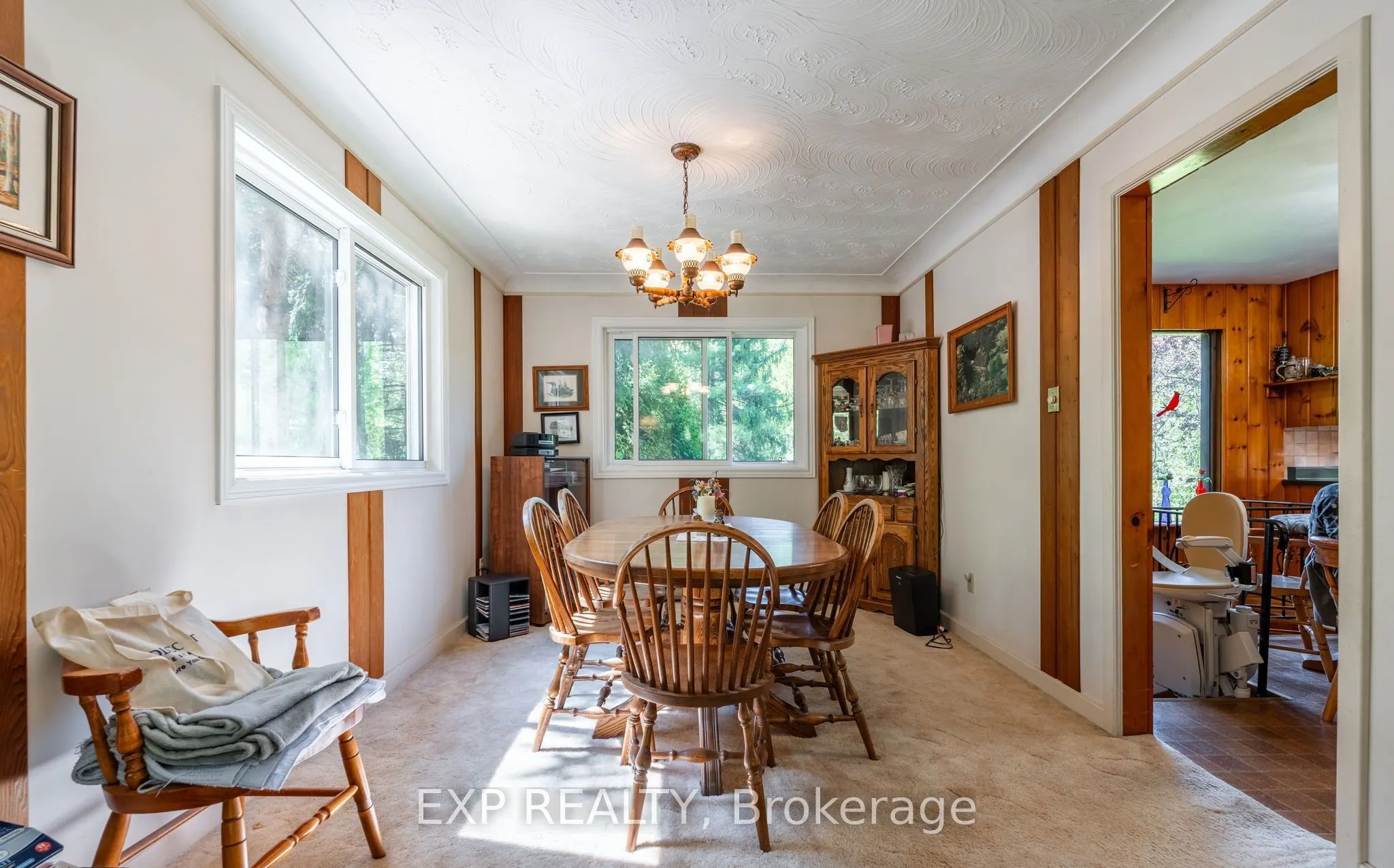 1215 Derry Road