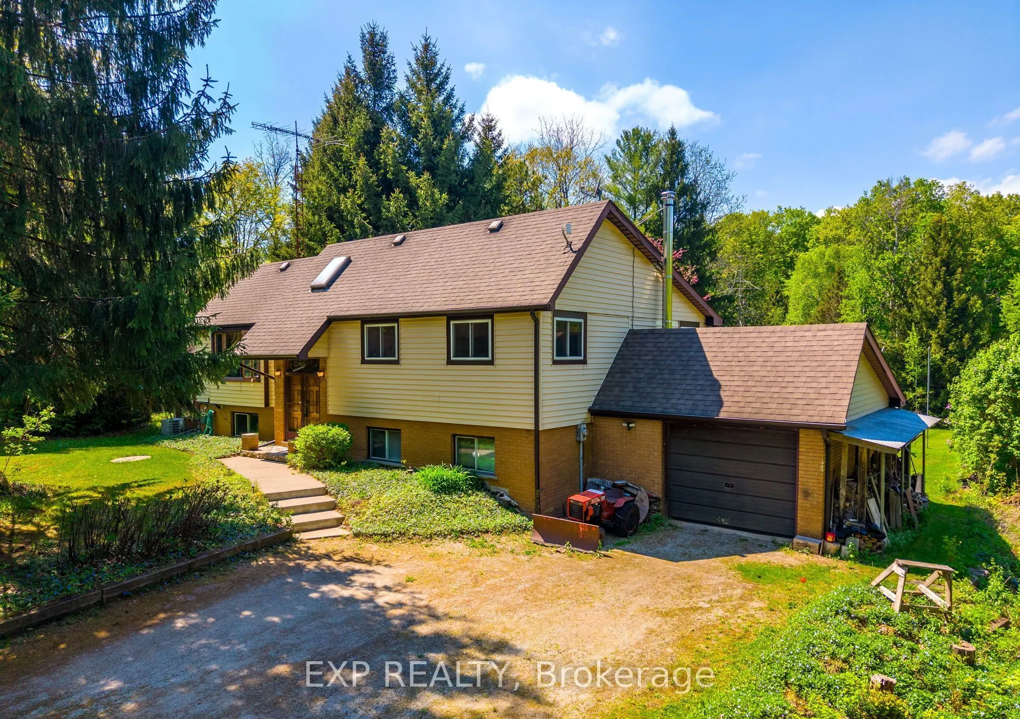 1215 Derry Road