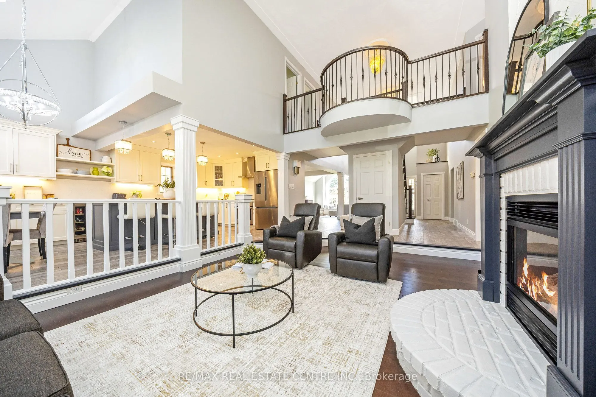 2255 Mohawk Trail