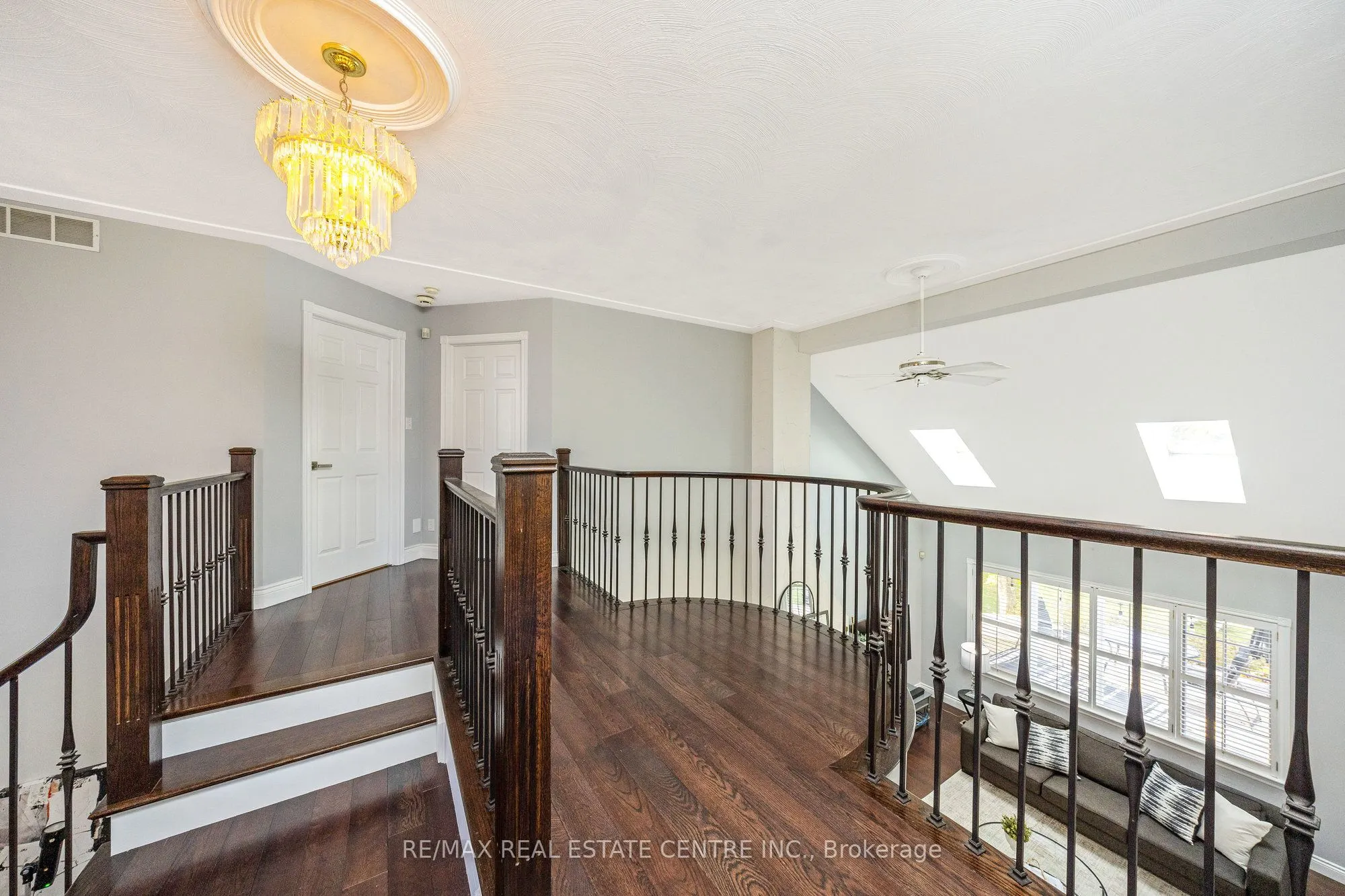 2255 Mohawk Trail
