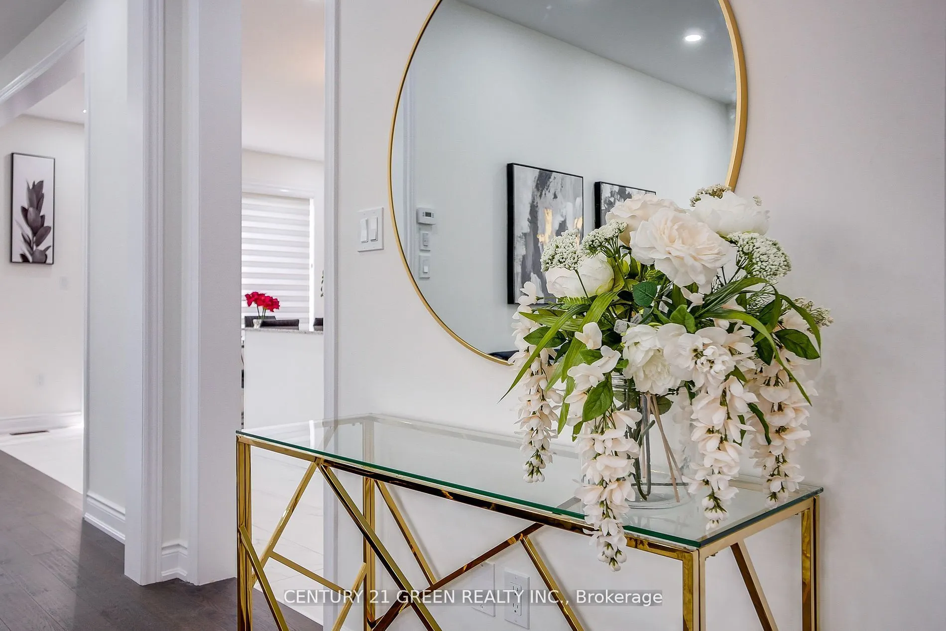 36 Brentwick Drive, #Upper Level