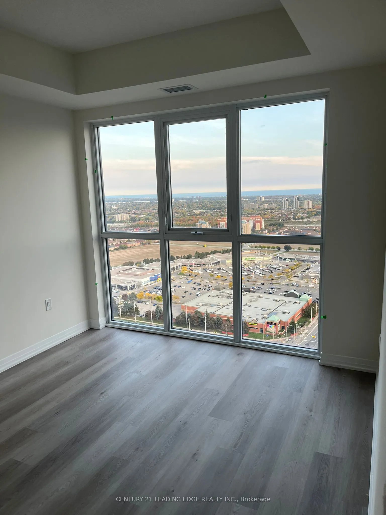15 Watergarden Drive, #3202