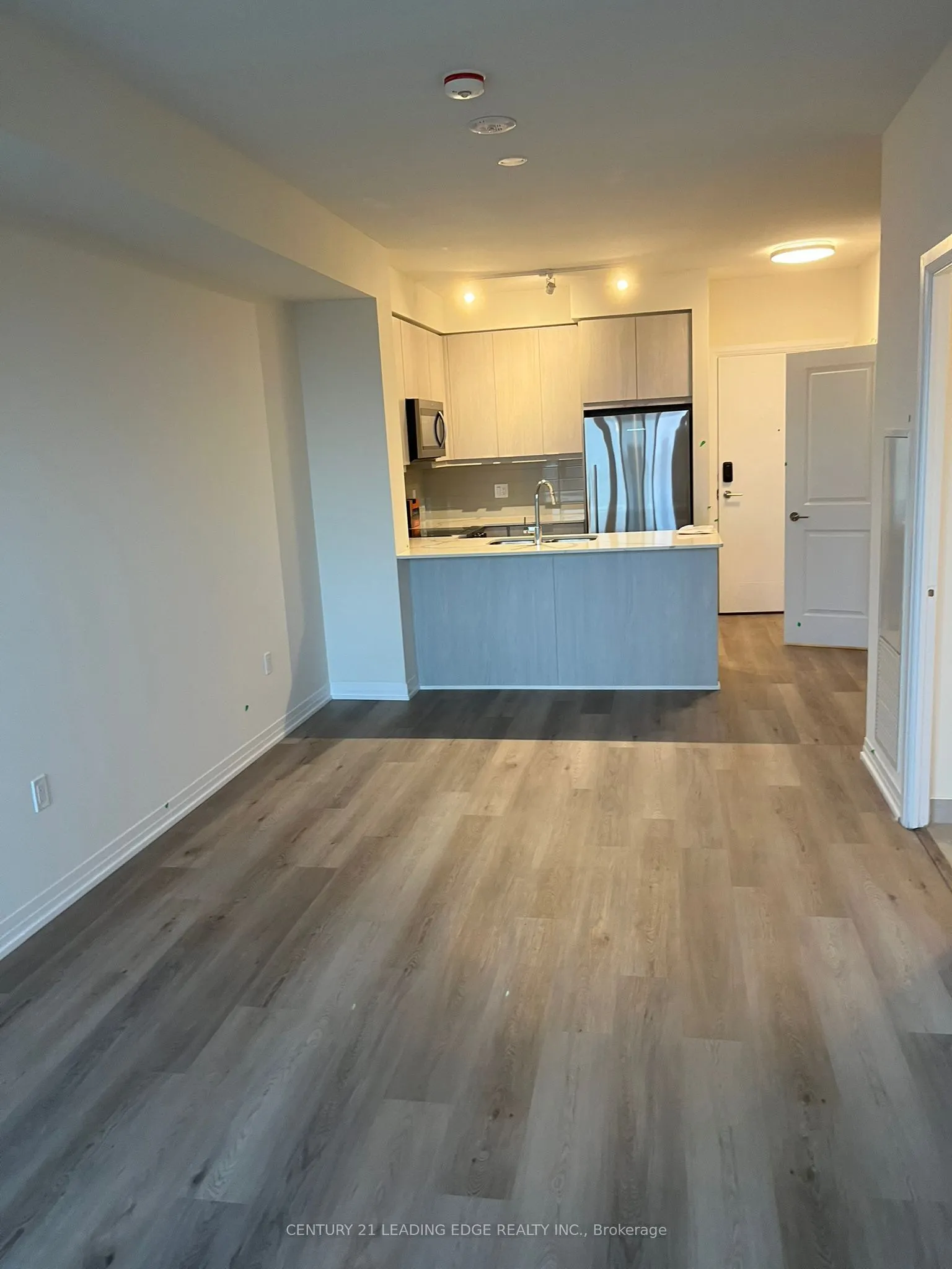15 Watergarden Drive, #3202
