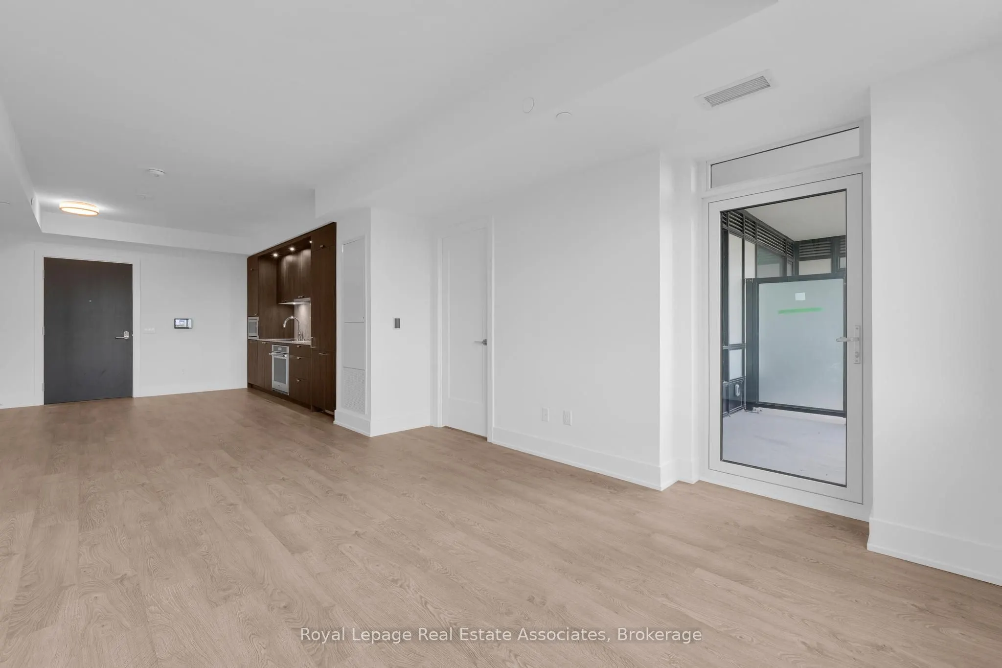259 The Kingsway, #421
