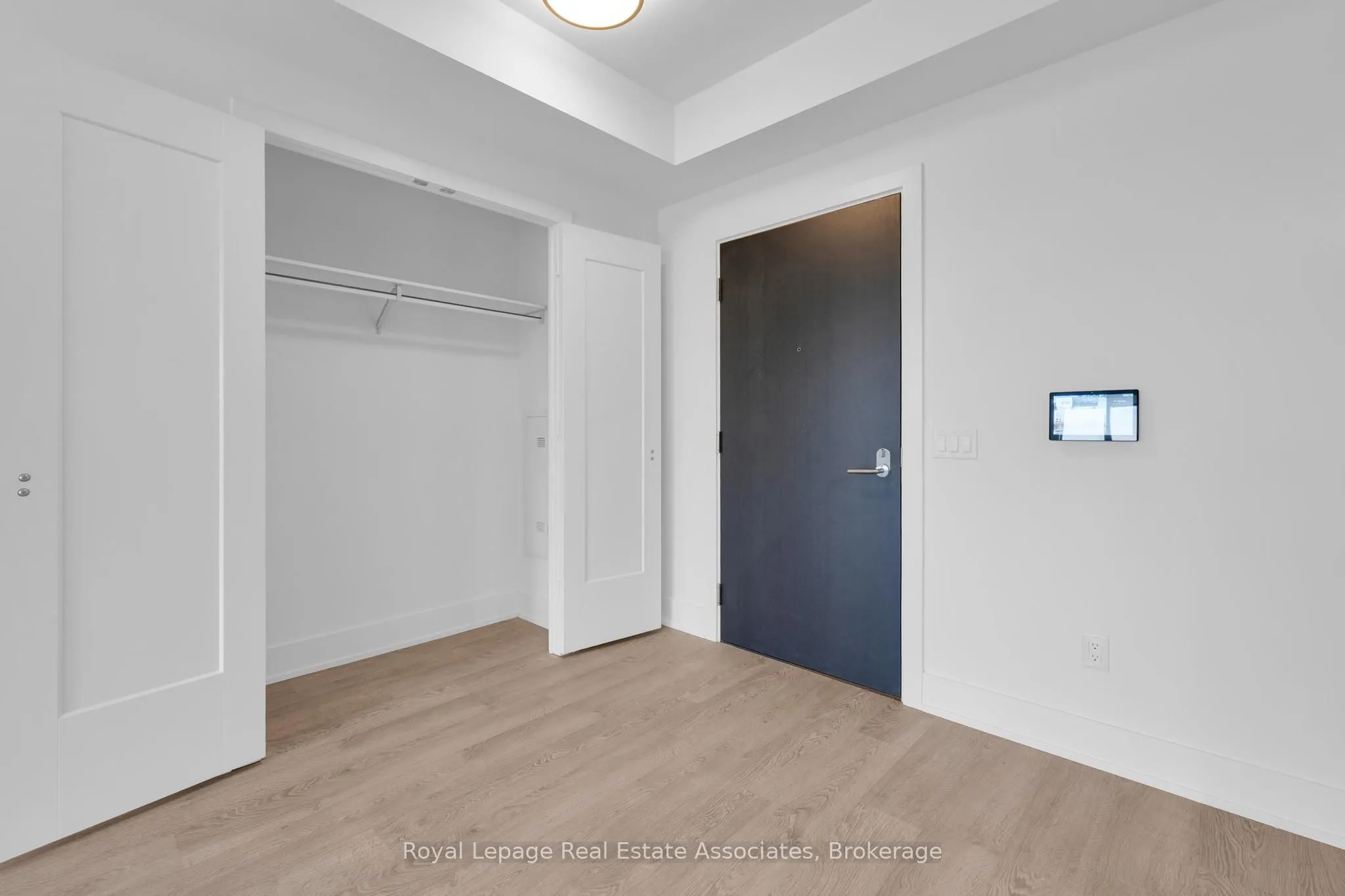 259 The Kingsway, #421