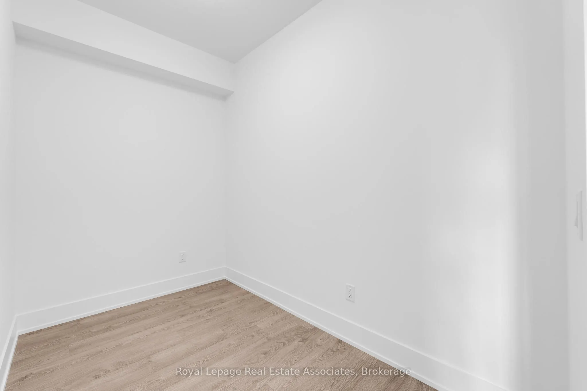 259 The Kingsway, #415