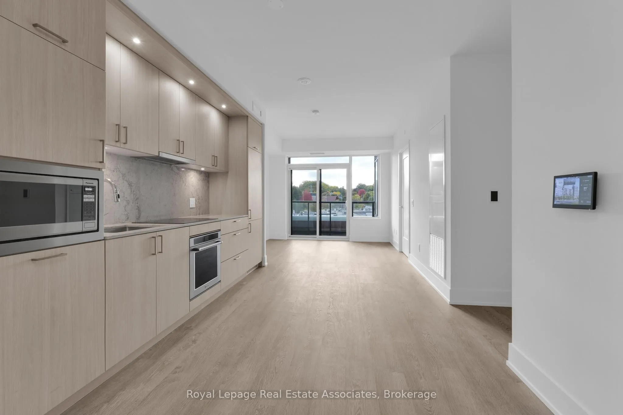 259 The Kingsway, #415