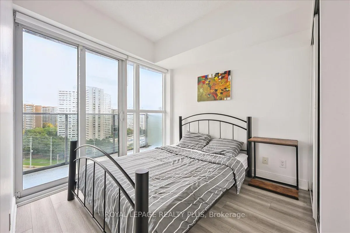 60 Absolute Avenue, #1008