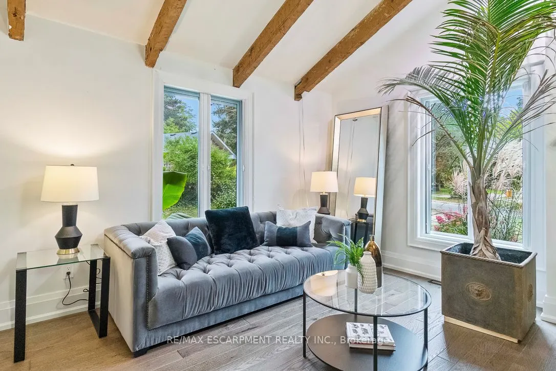 1294 GATEHOUSE Drive