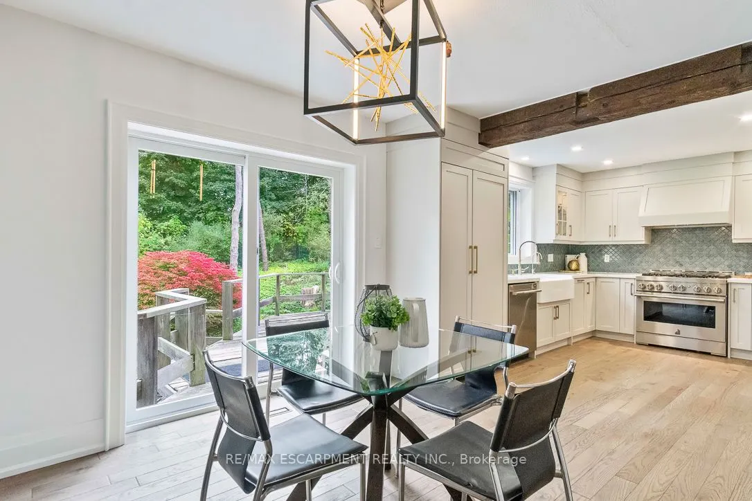 1294 GATEHOUSE Drive