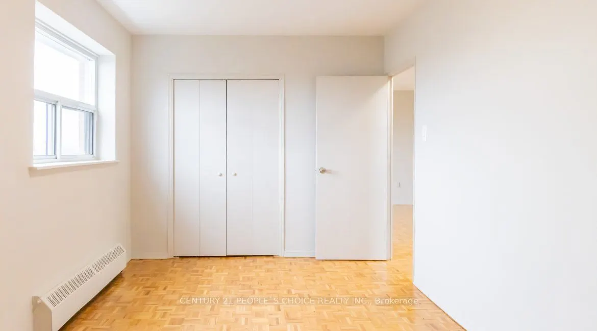 1061 Seneca Avenue, #501
