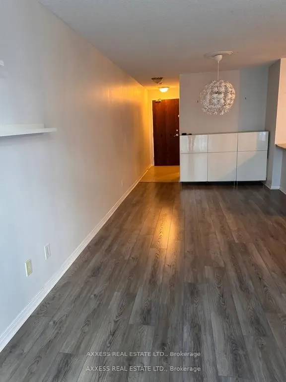 4850 Glen Erin Drive, #101