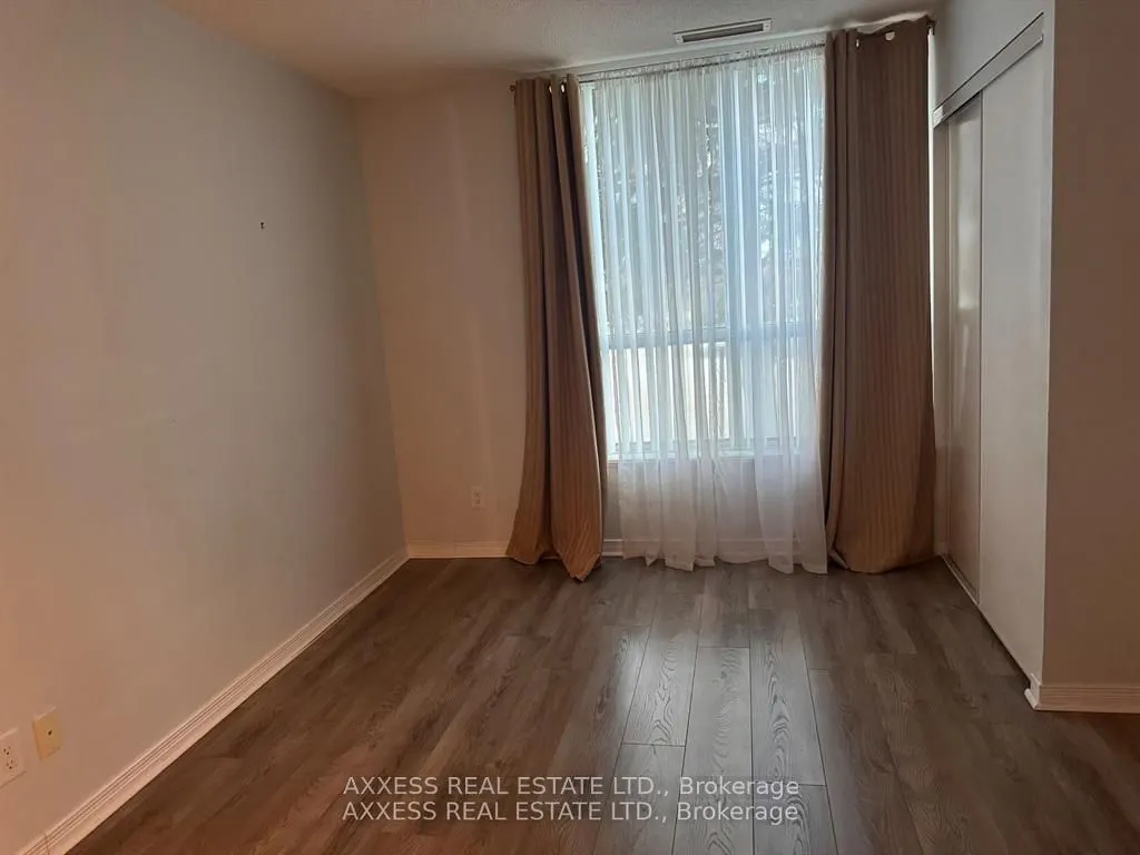 4850 Glen Erin Drive, #101