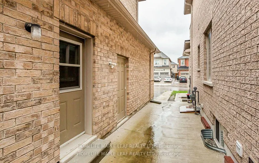 11 Cloverhaven Road