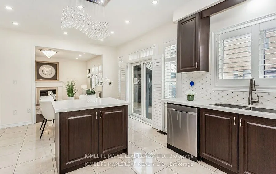 11 Cloverhaven Road