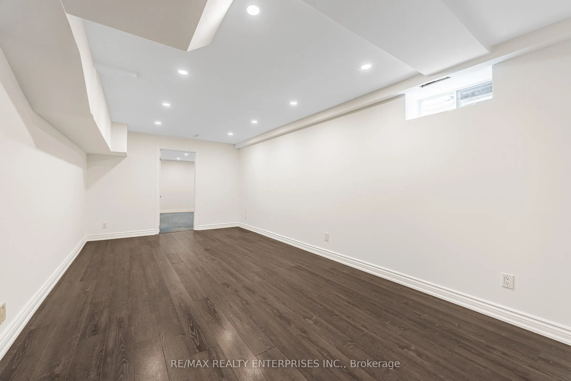 1304 Outlook Terrace