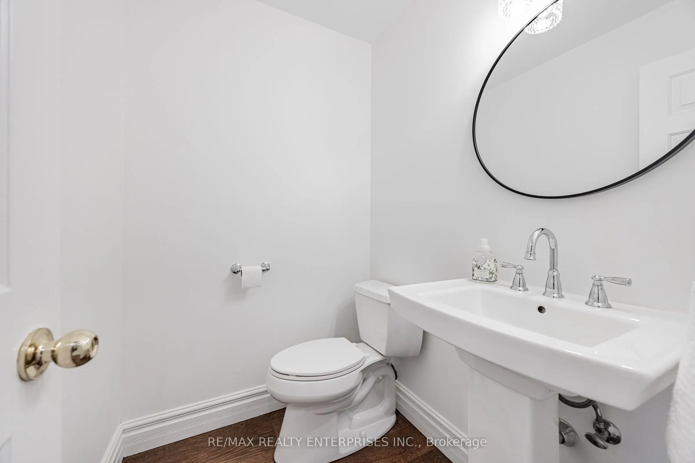 1304 Outlook Terrace