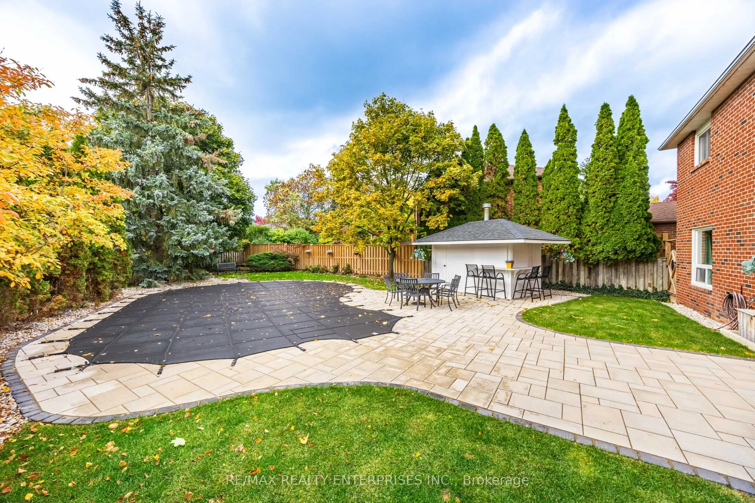 1304 Outlook Terrace