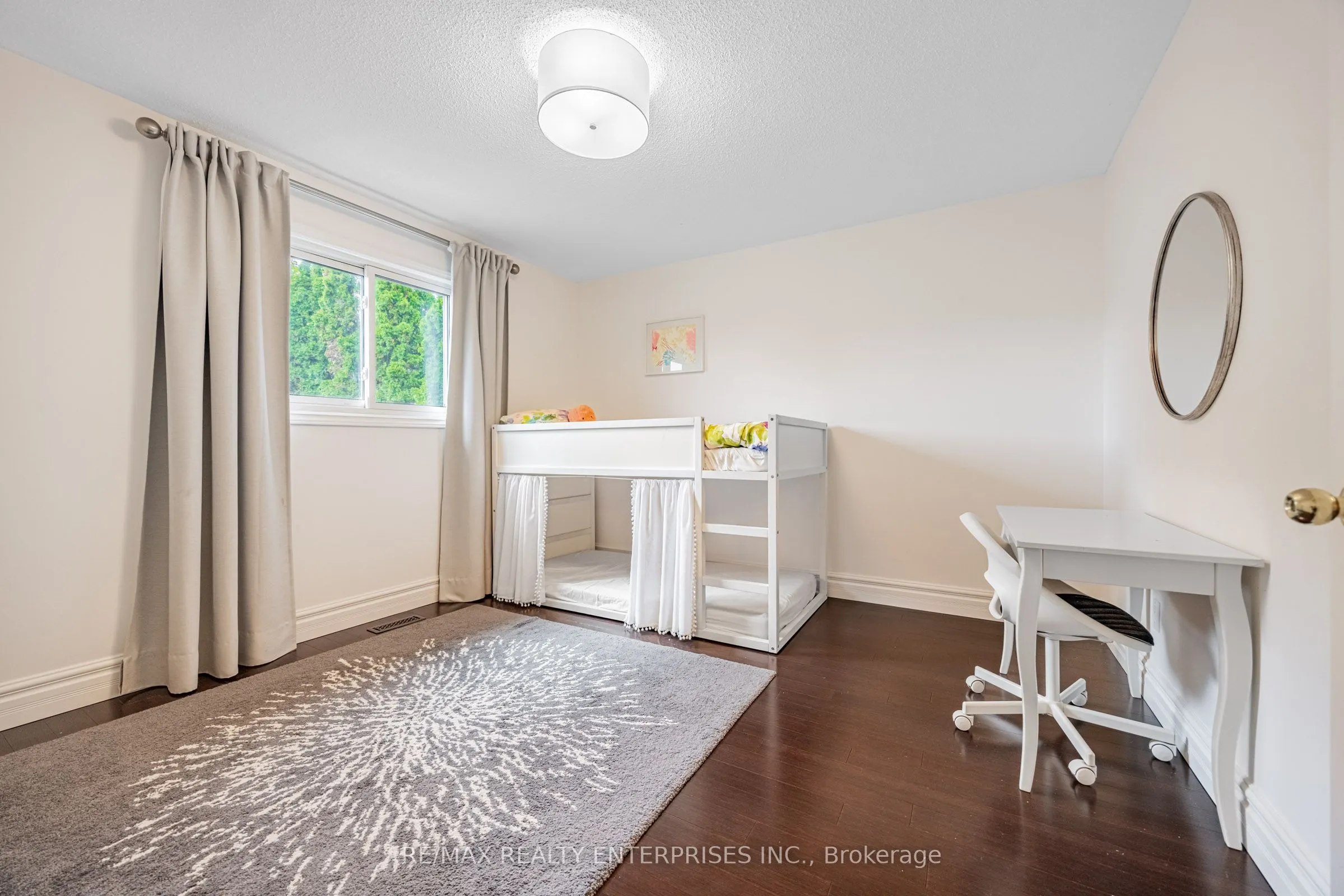 1304 Outlook Terrace