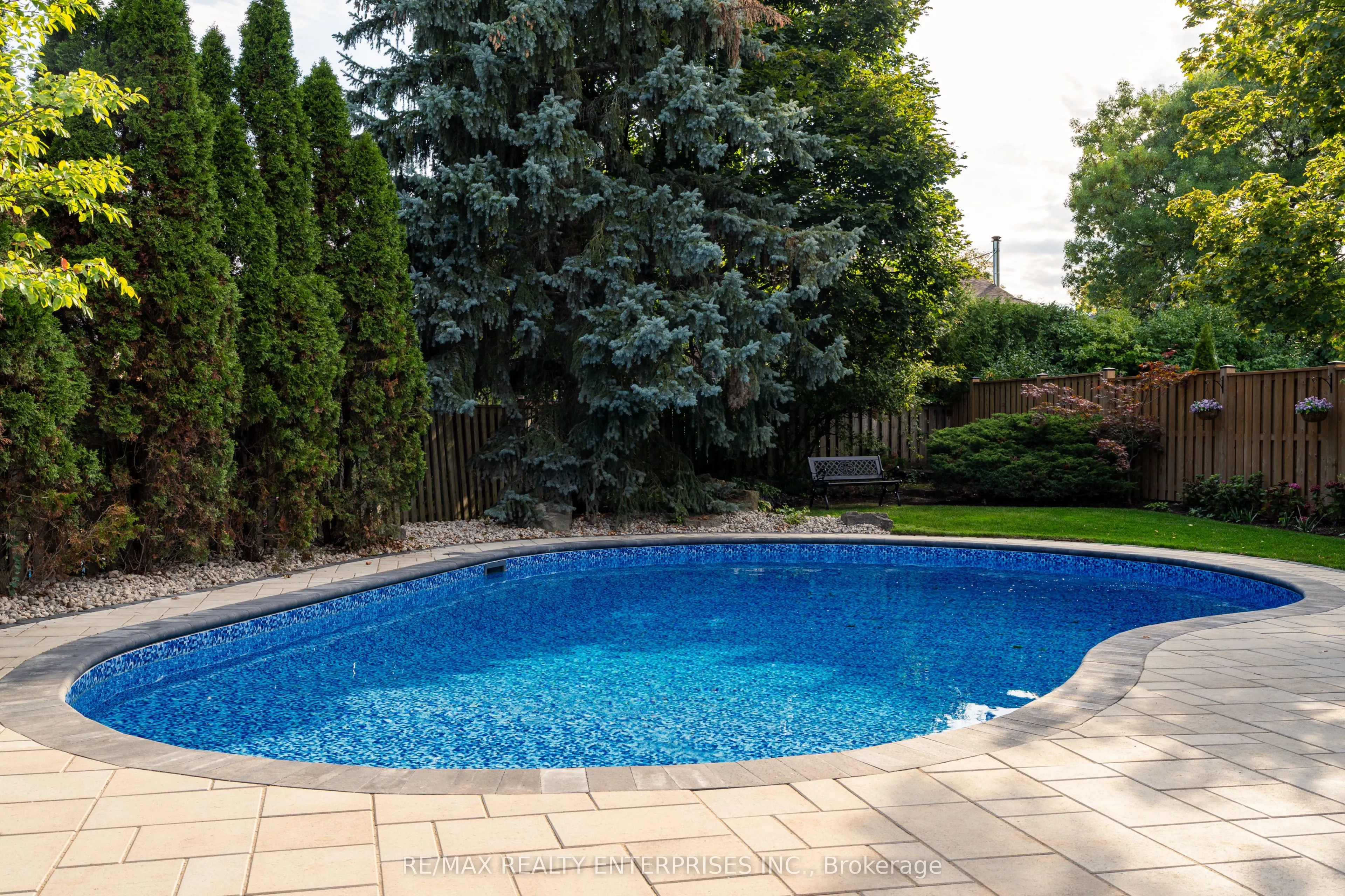 1304 Outlook Terrace