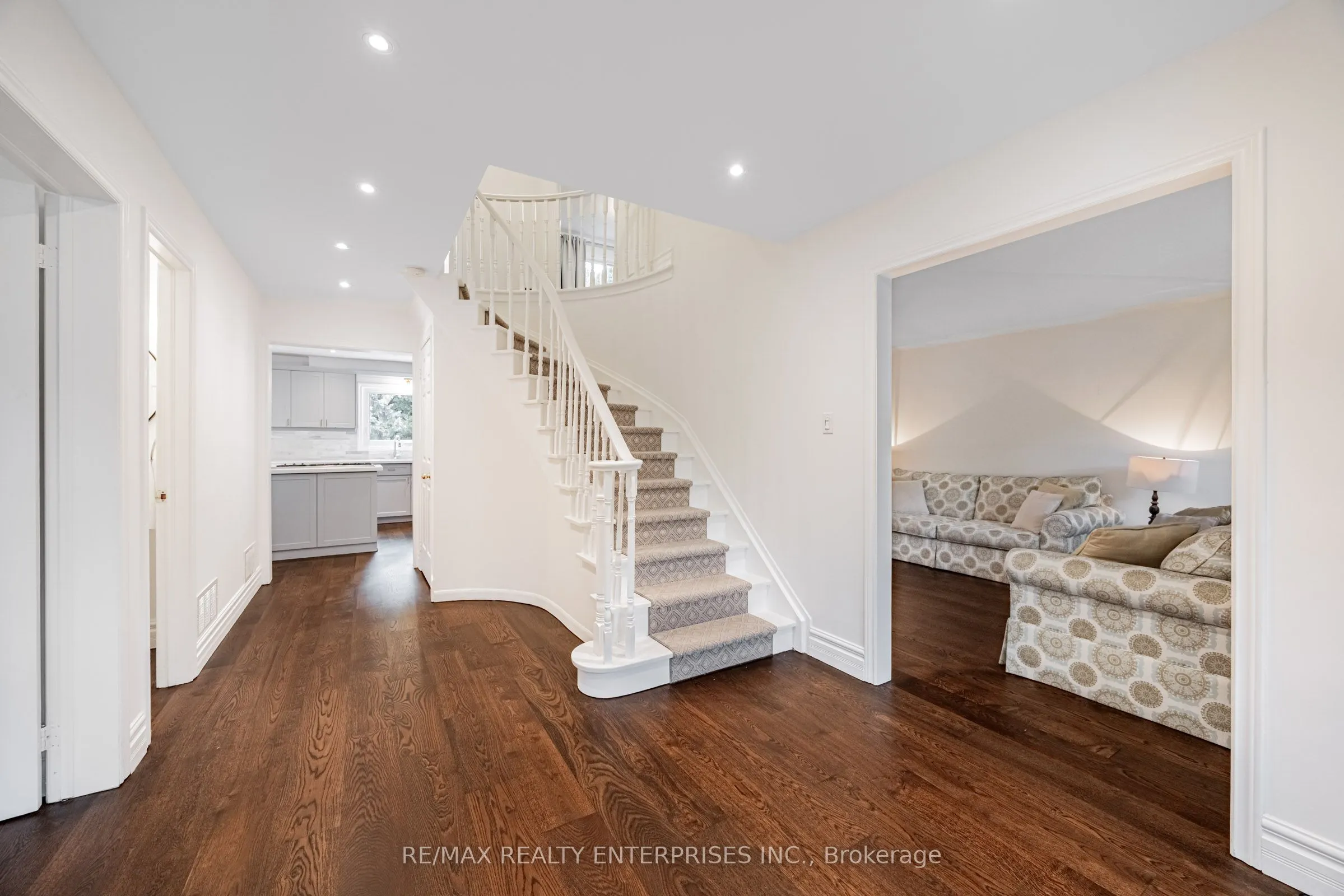 1304 Outlook Terrace