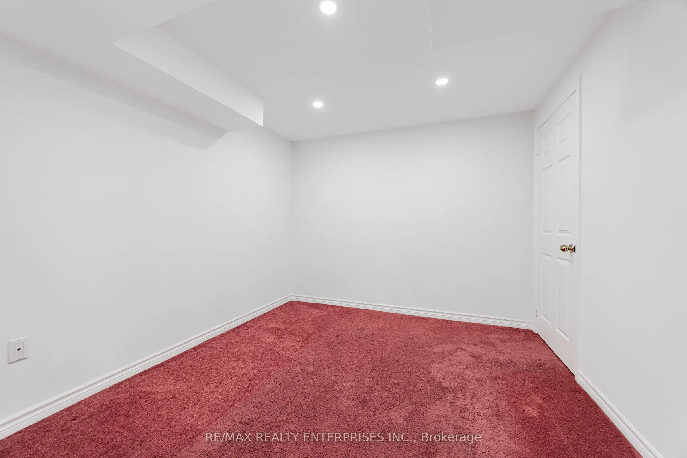 1304 Outlook Terrace