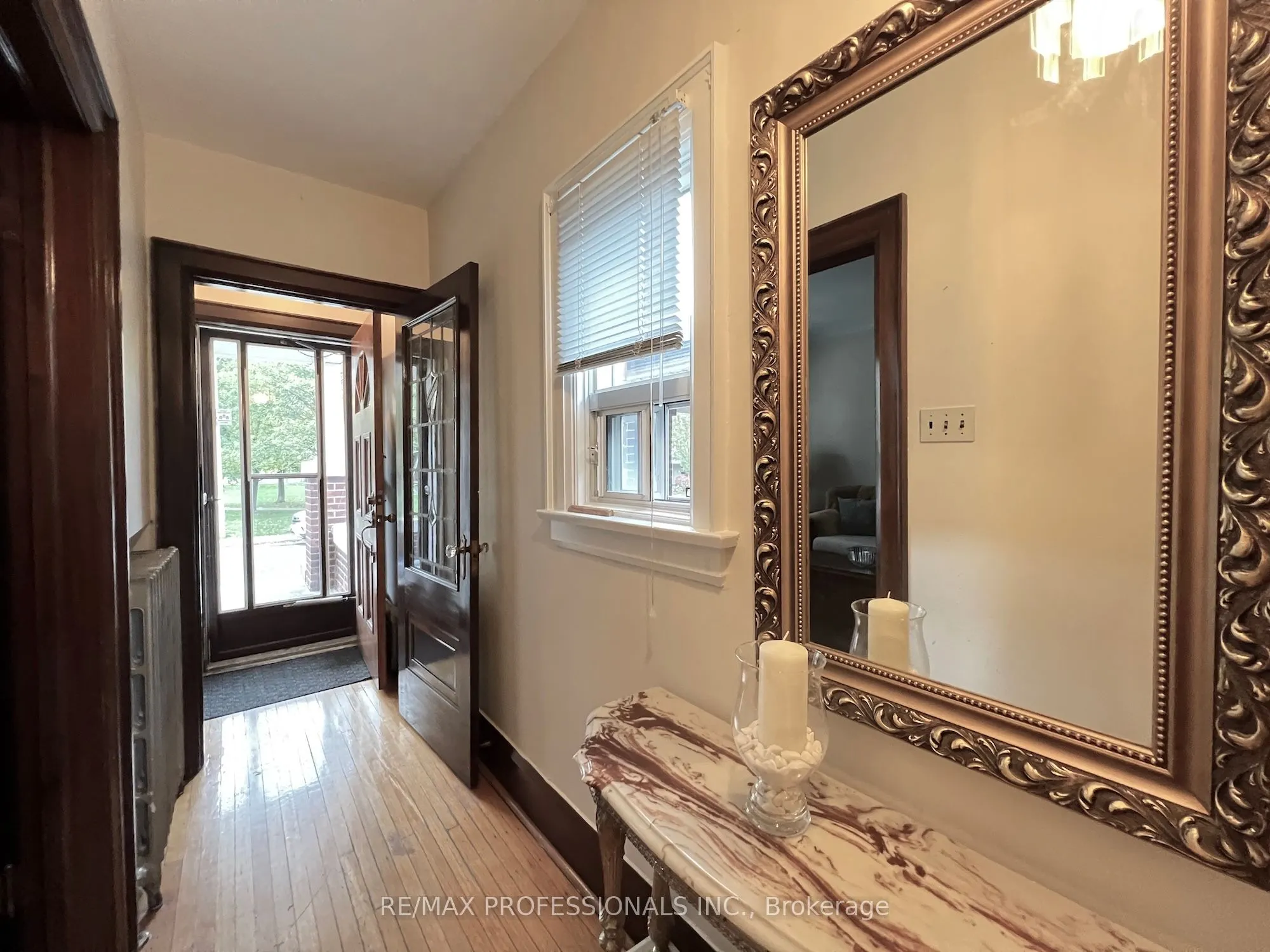 33 Chandos Avenue