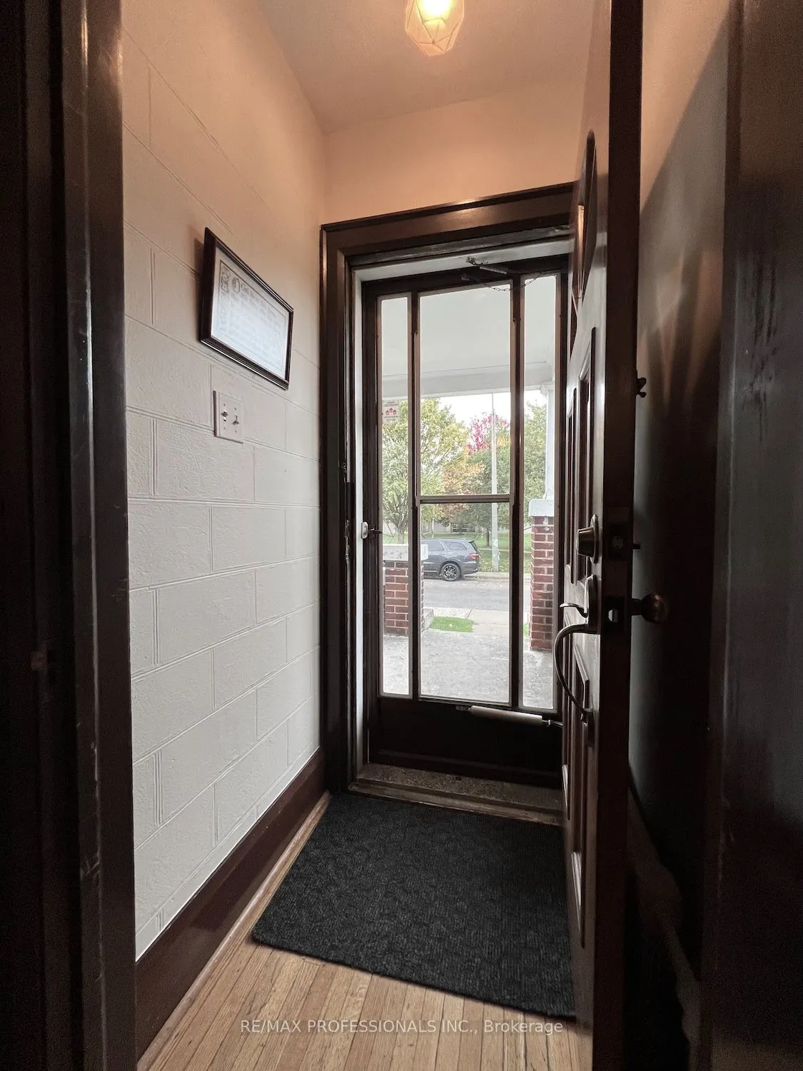 33 Chandos Avenue