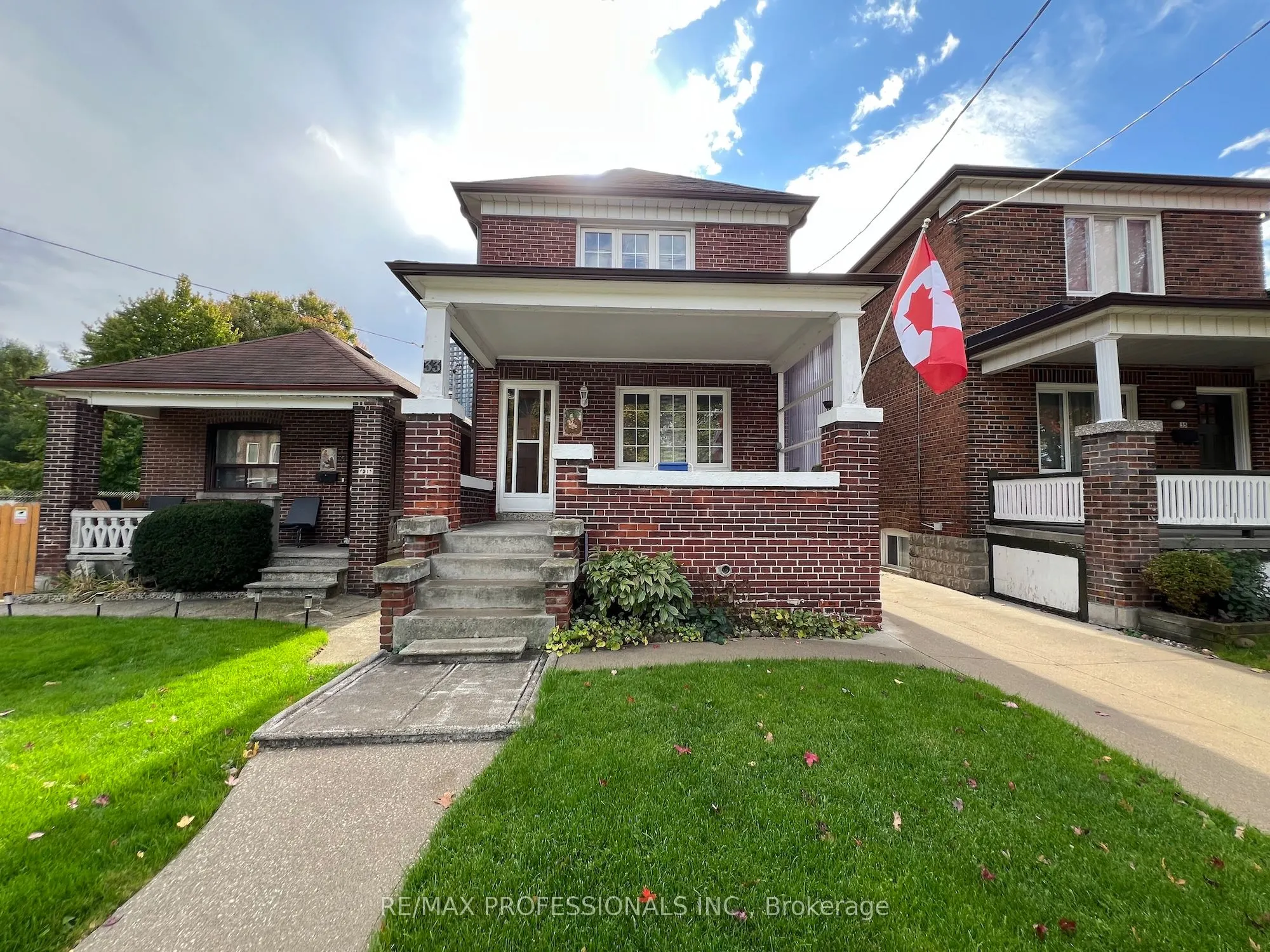 33 Chandos Avenue