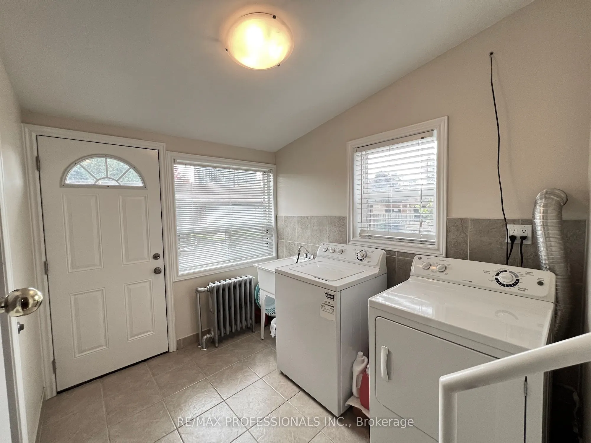 33 Chandos Avenue