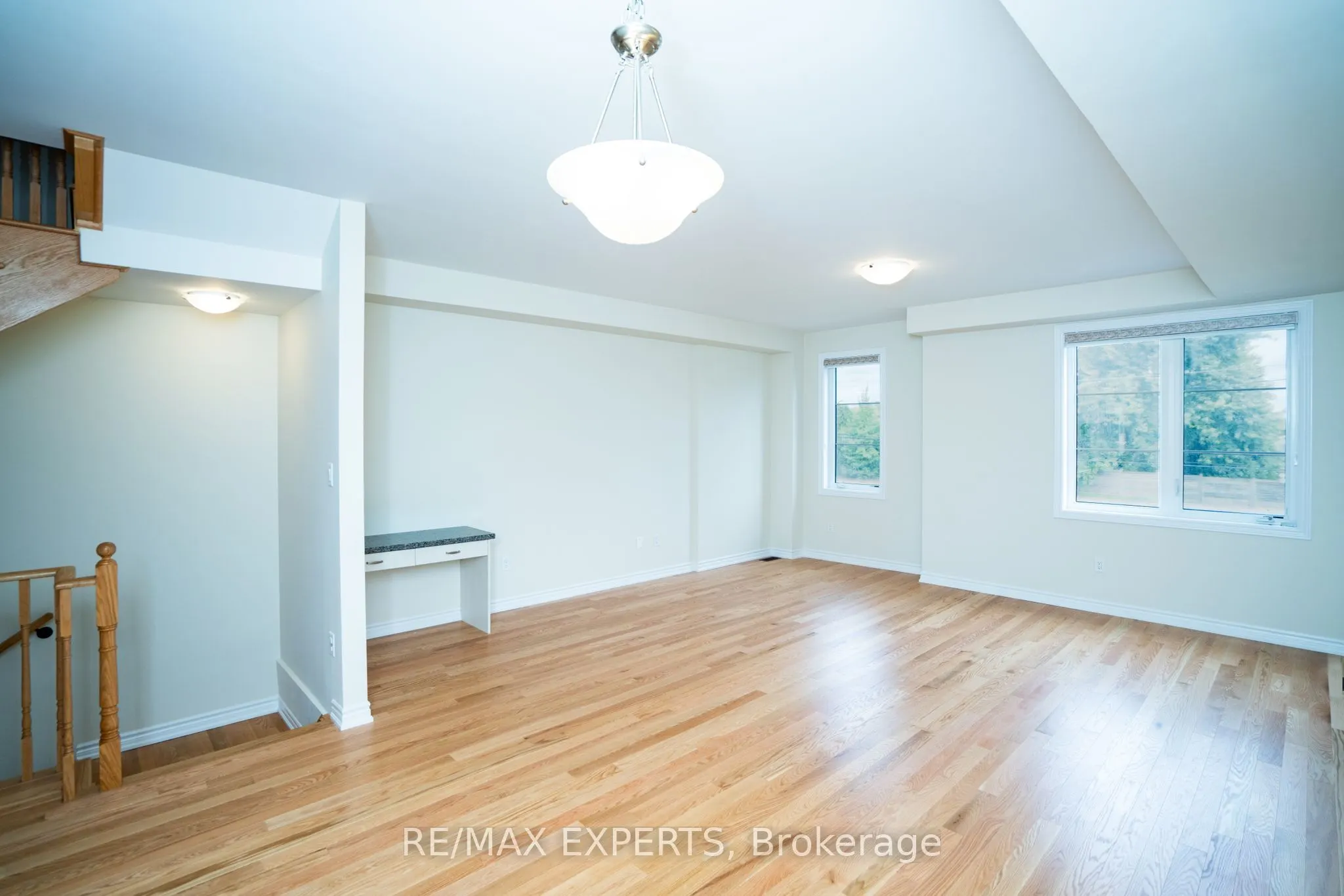1455 NATIONAL COMMON Crescent