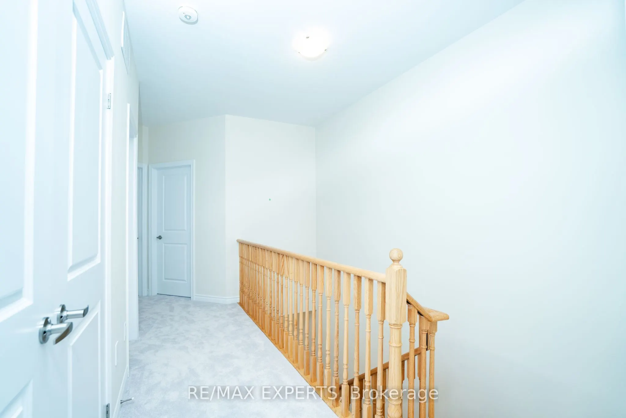 1455 NATIONAL COMMON Crescent