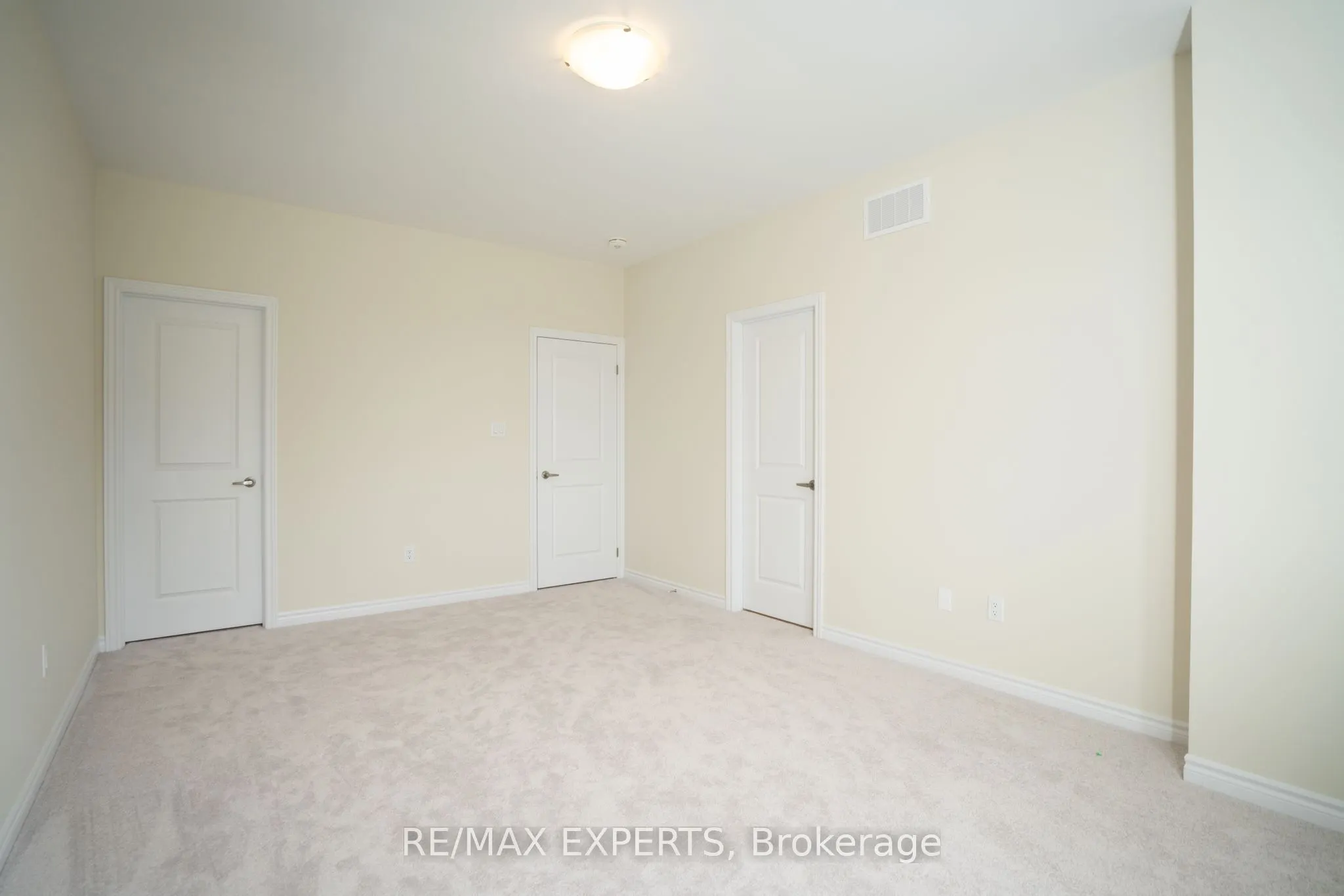1455 NATIONAL COMMON Crescent