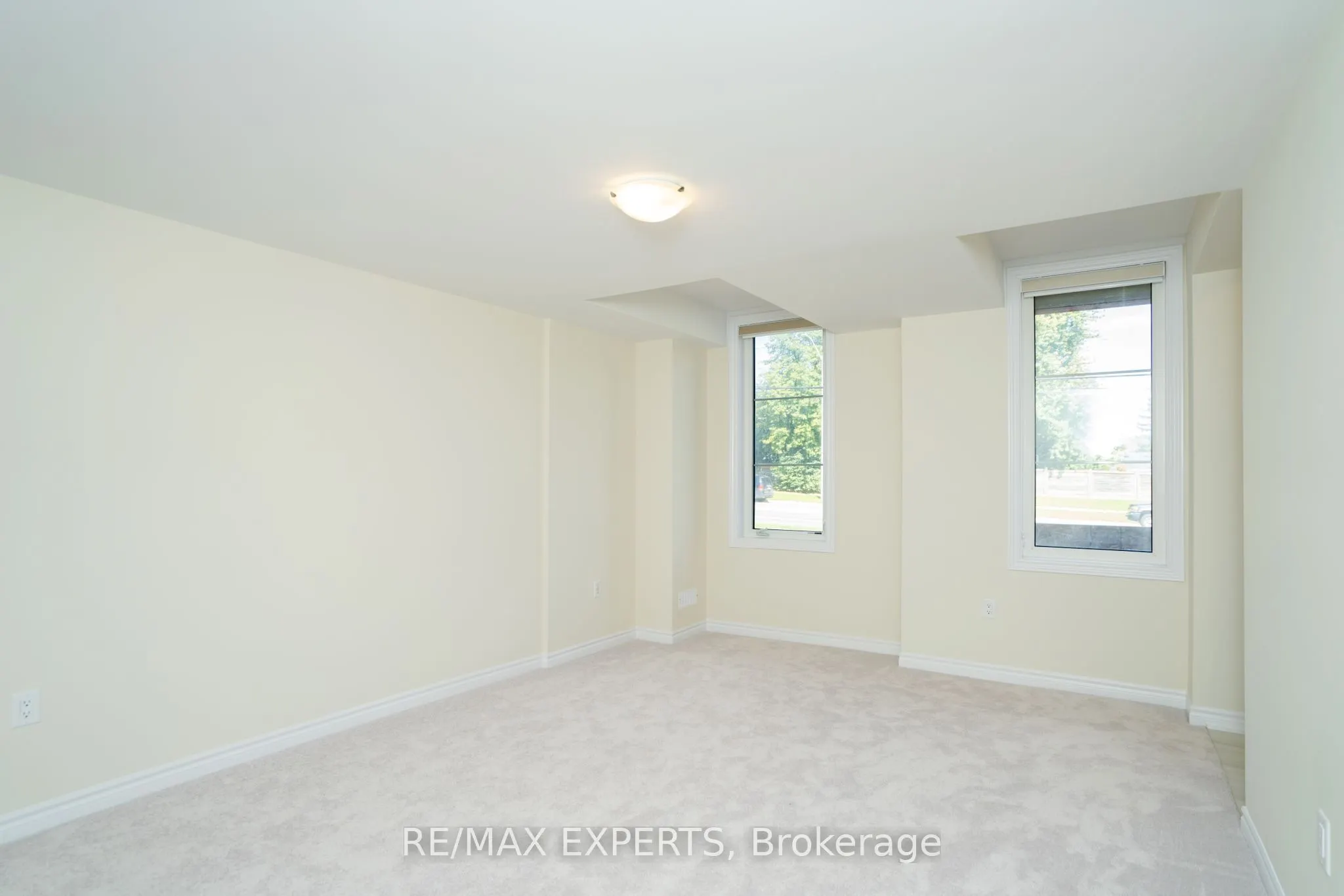 1455 NATIONAL COMMON Crescent