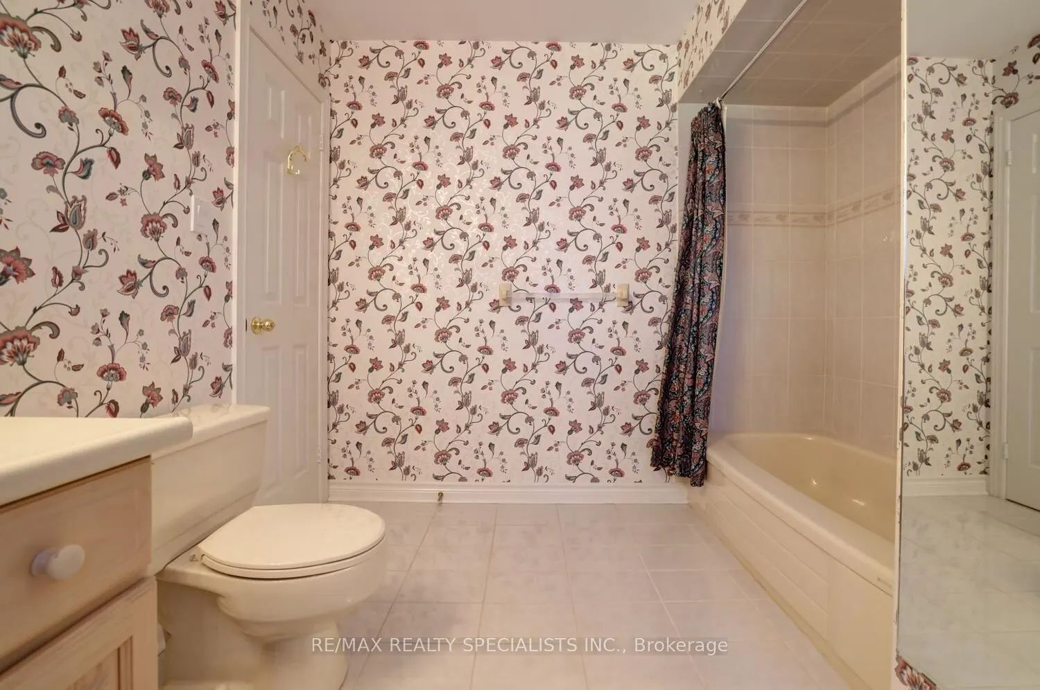 1616 Tipperary Court