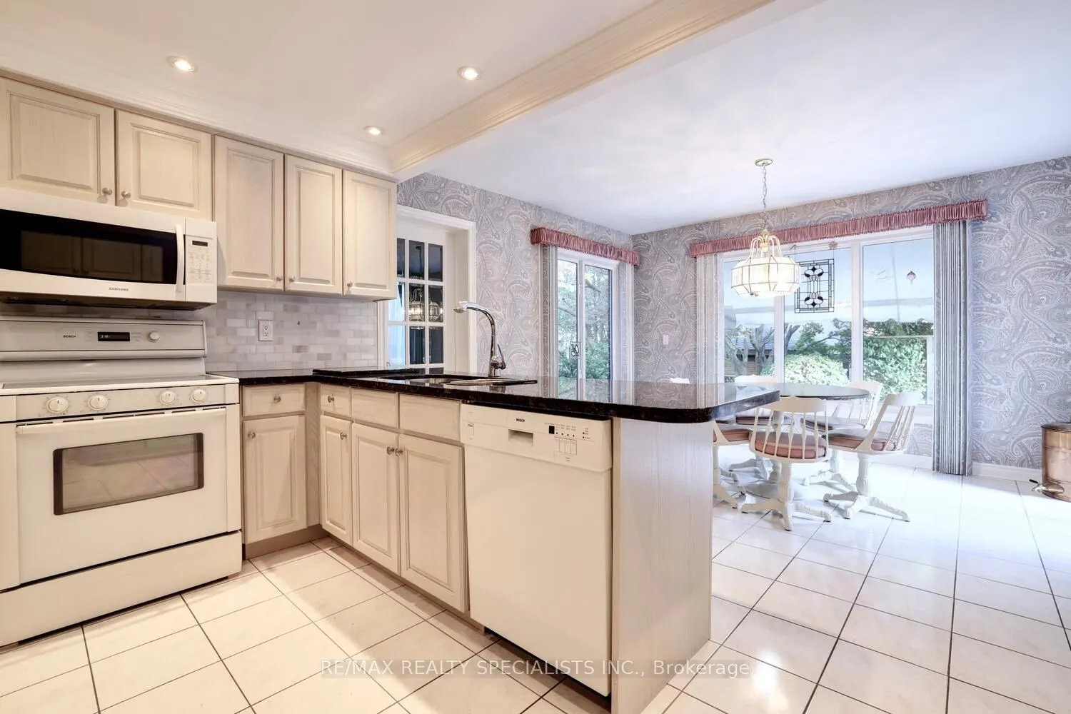 1616 Tipperary Court