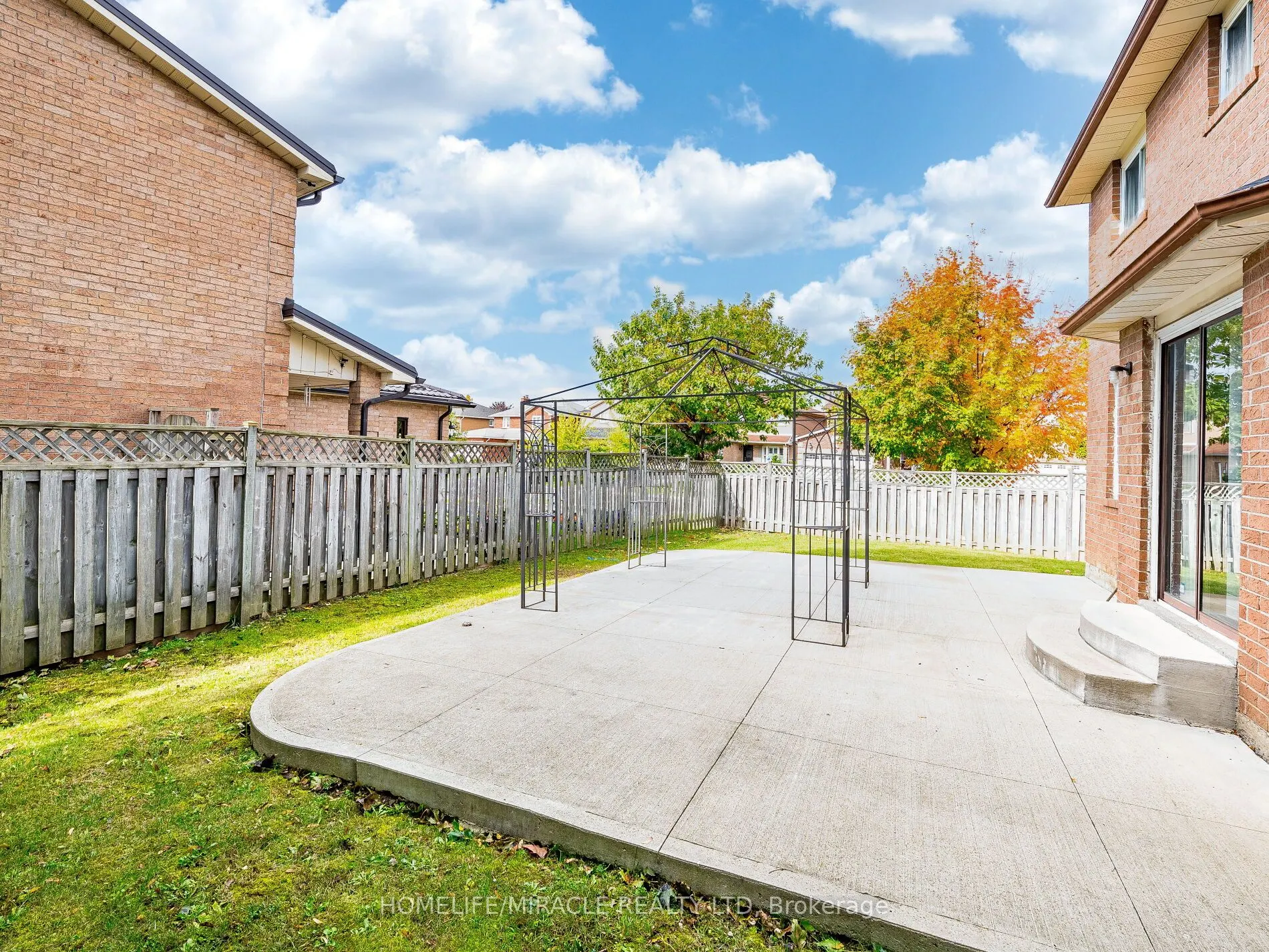 9 Ballycastle Crescent