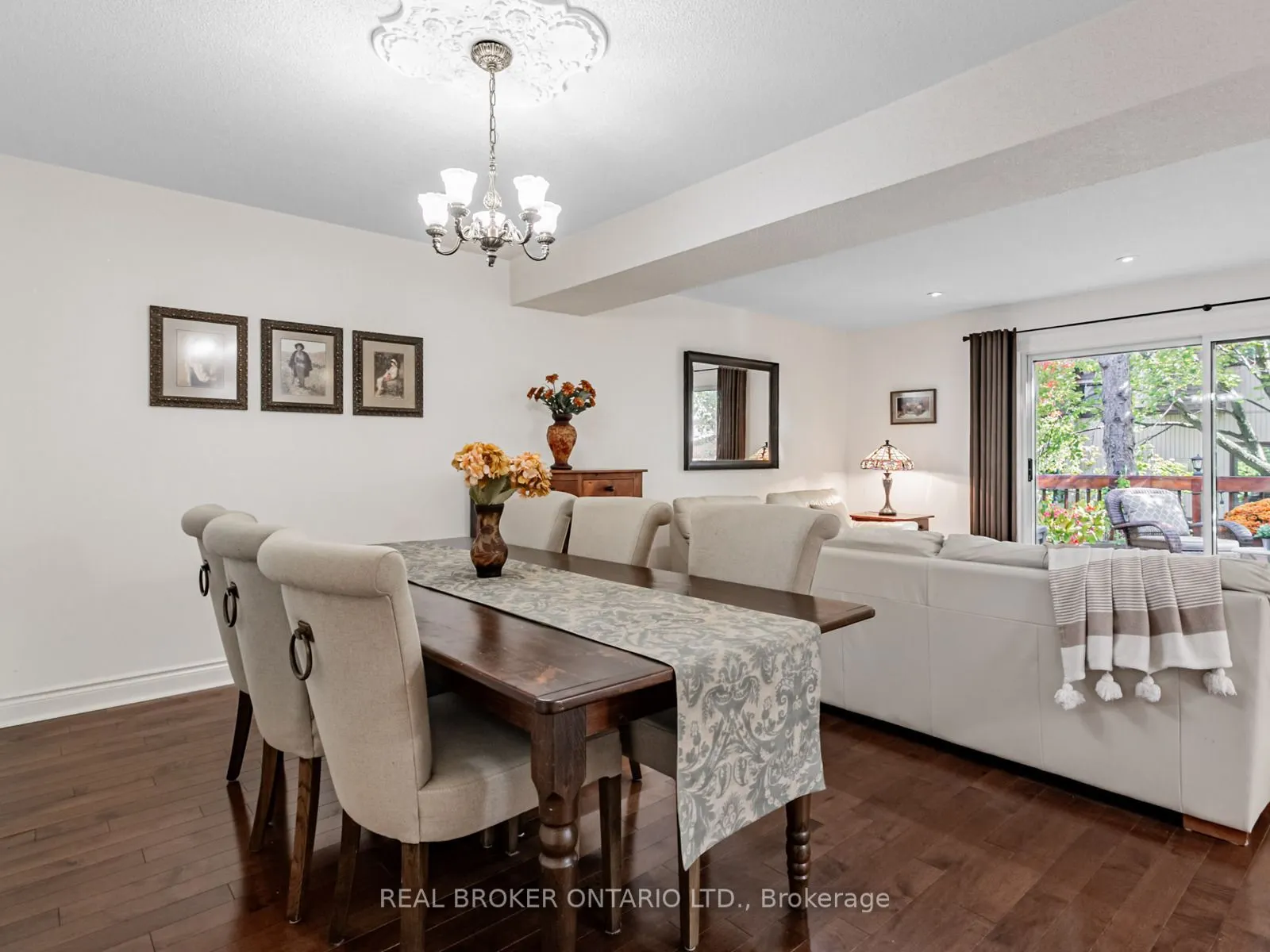 1060 Walden Circle, #27