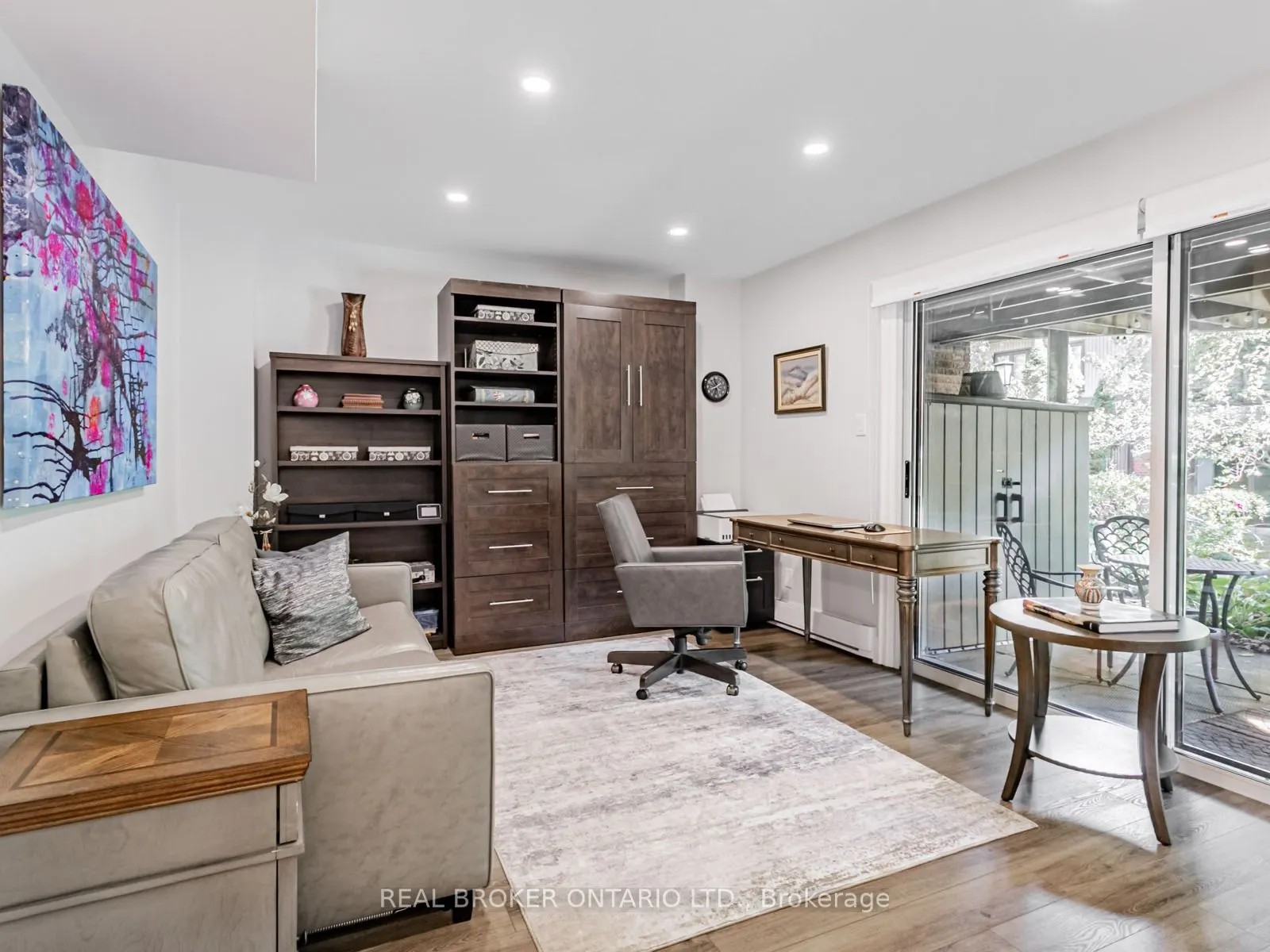 1060 Walden Circle, #27