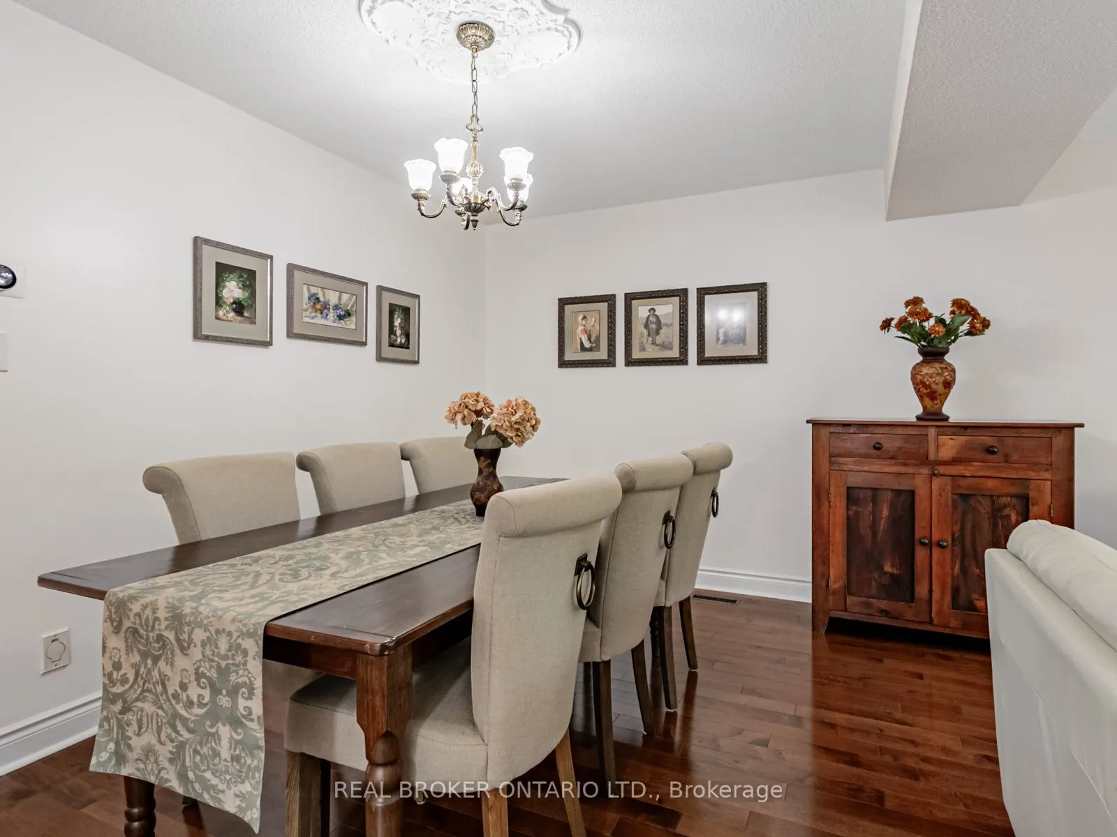 1060 Walden Circle, #27