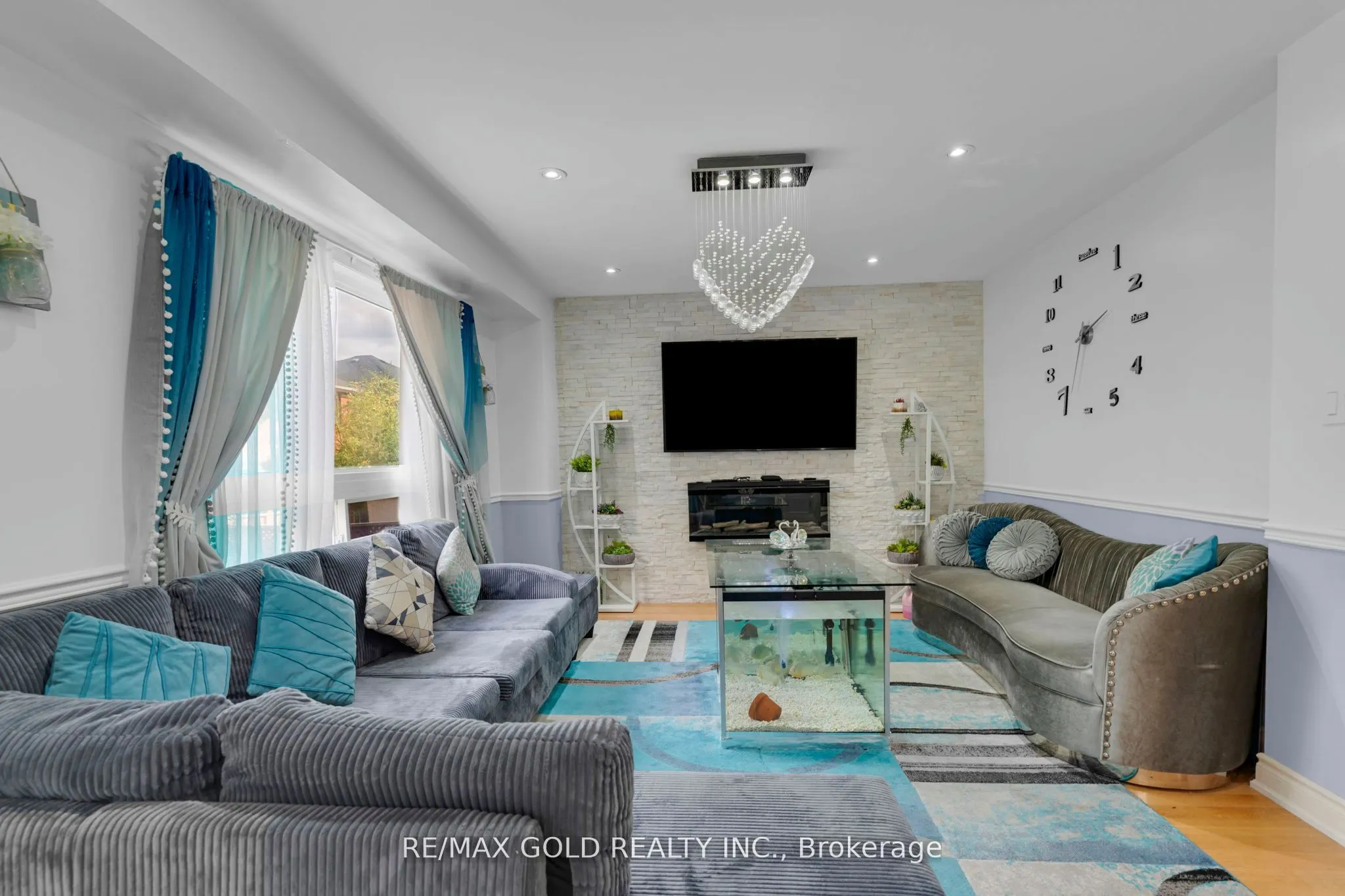 5 Farthingale Crescent