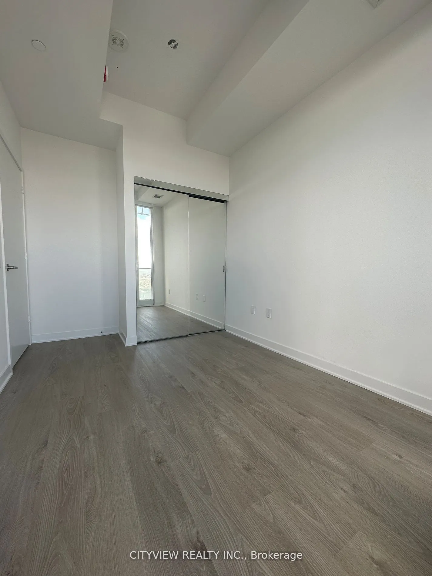 3900 Confederatin Parkway, #5810