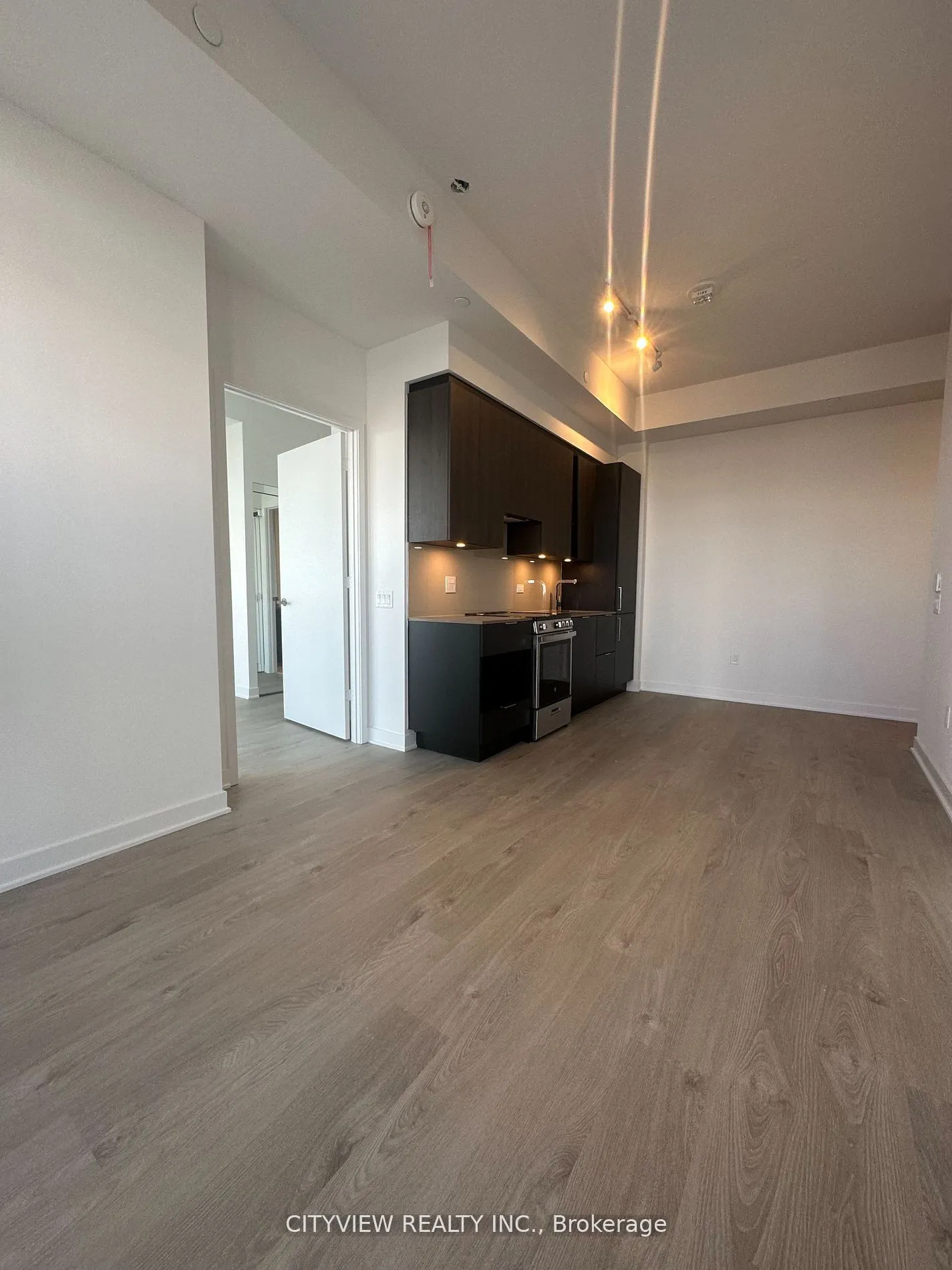 3900 Confederatin Parkway, #5810