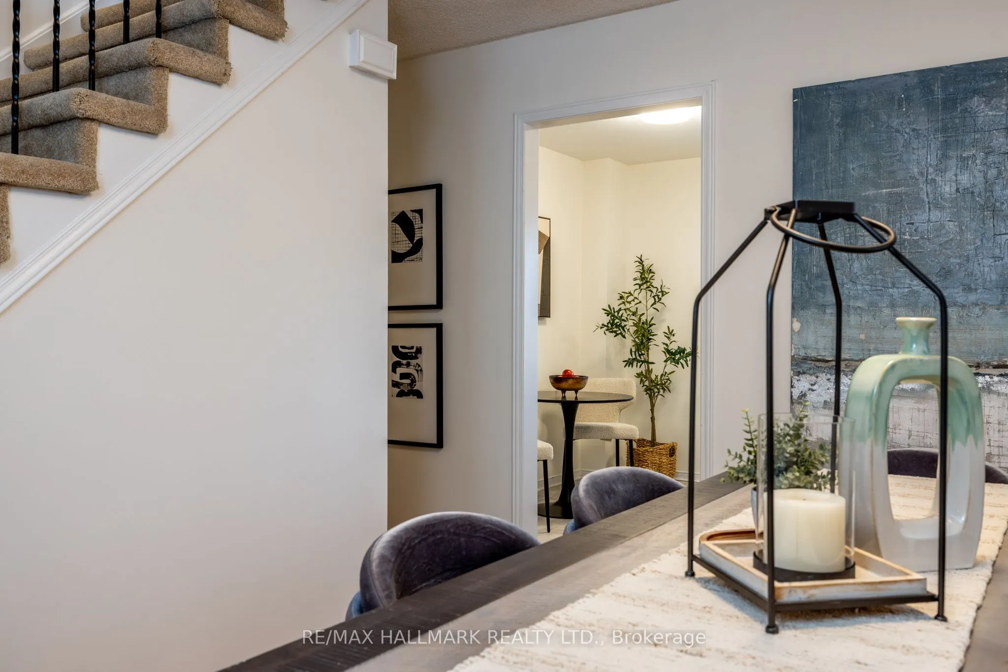 12 Outlook Garden Boulevard