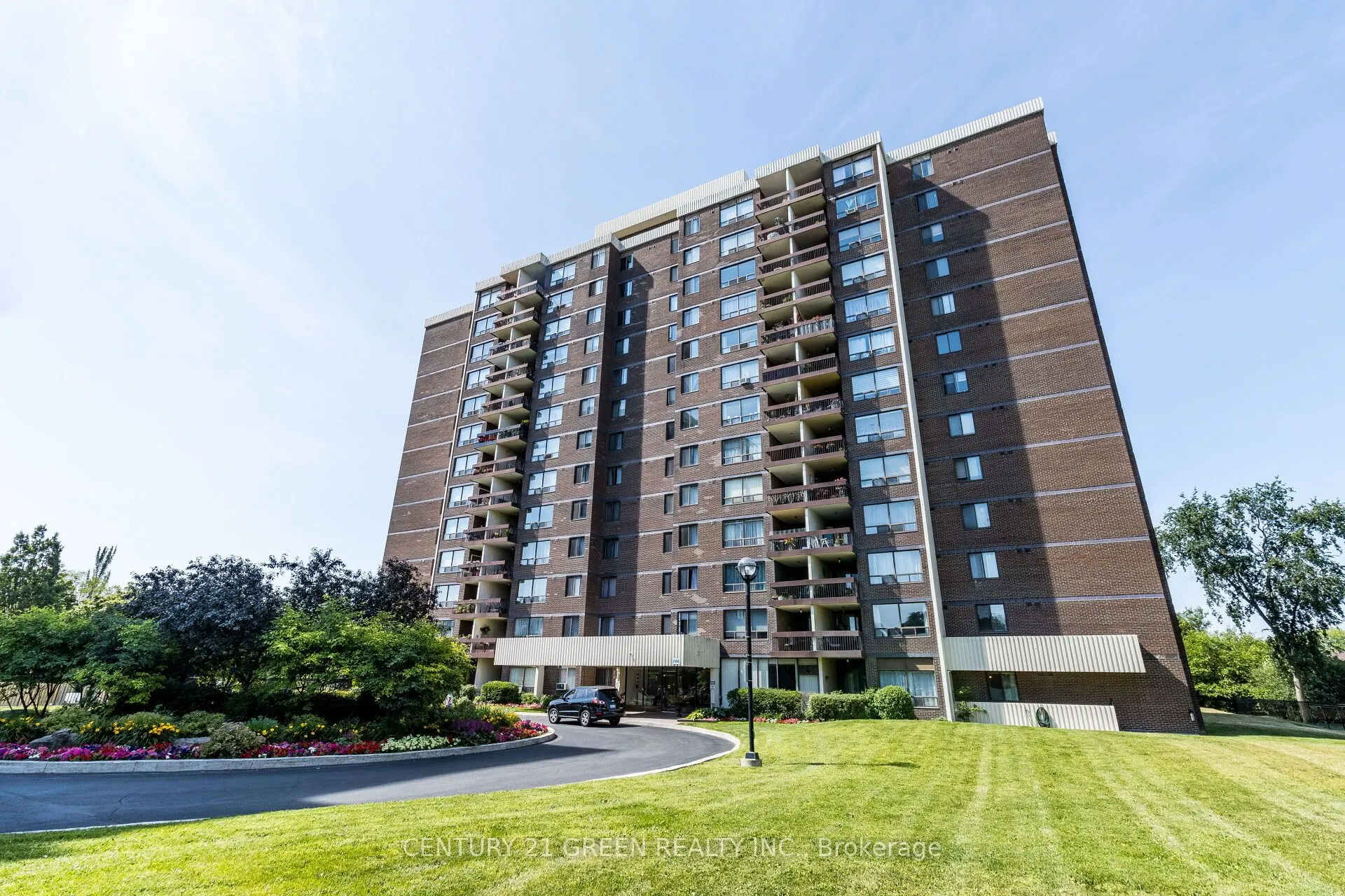 2556 Argyle Road, #706