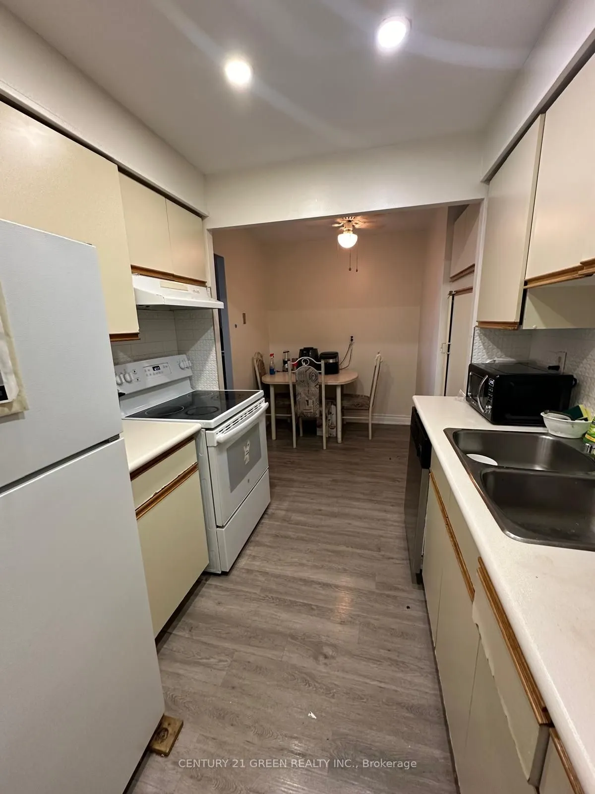 2556 Argyle Road, #706