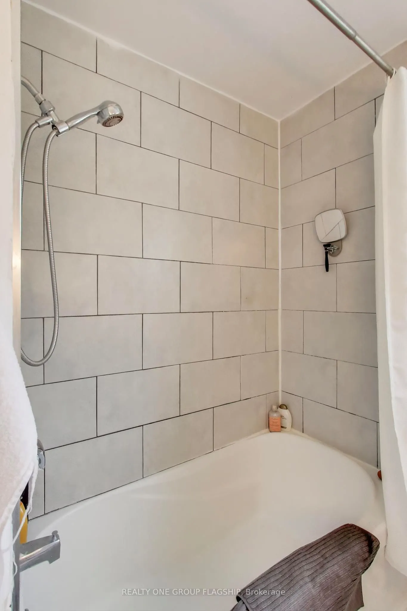 2302 Lake Shore Boulevard W, #2