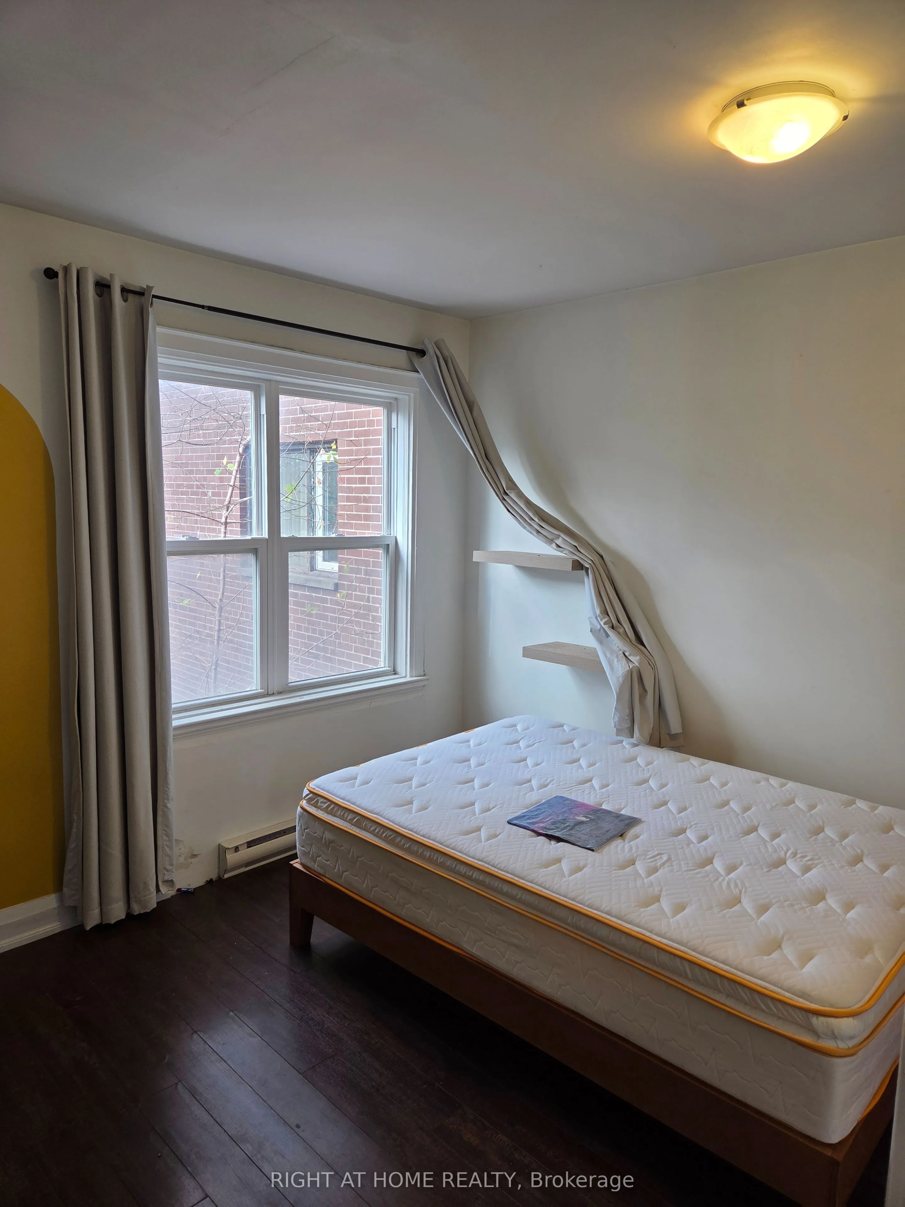 6 Stavebank Road, #2