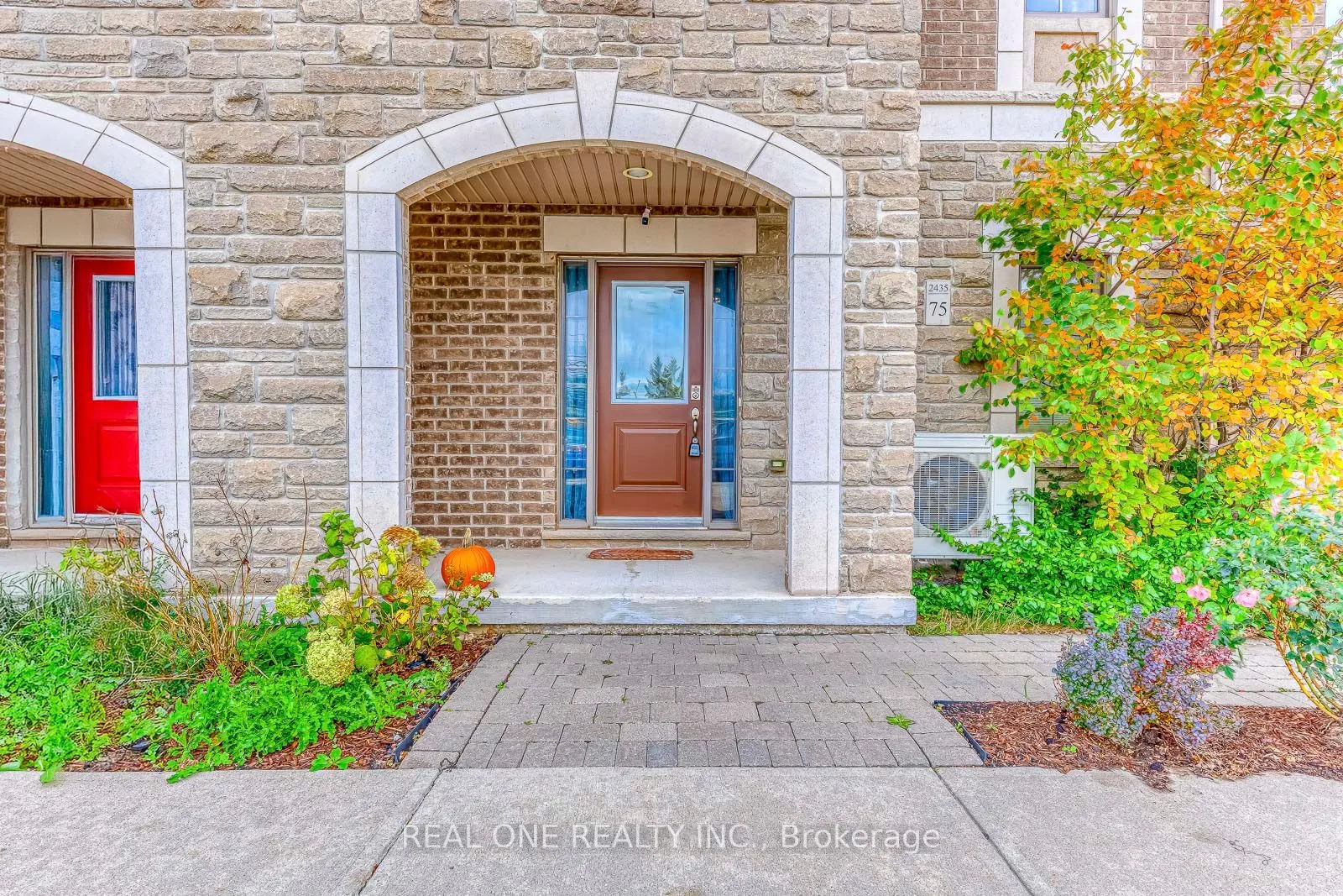 2435 Greenwich Drive, #75