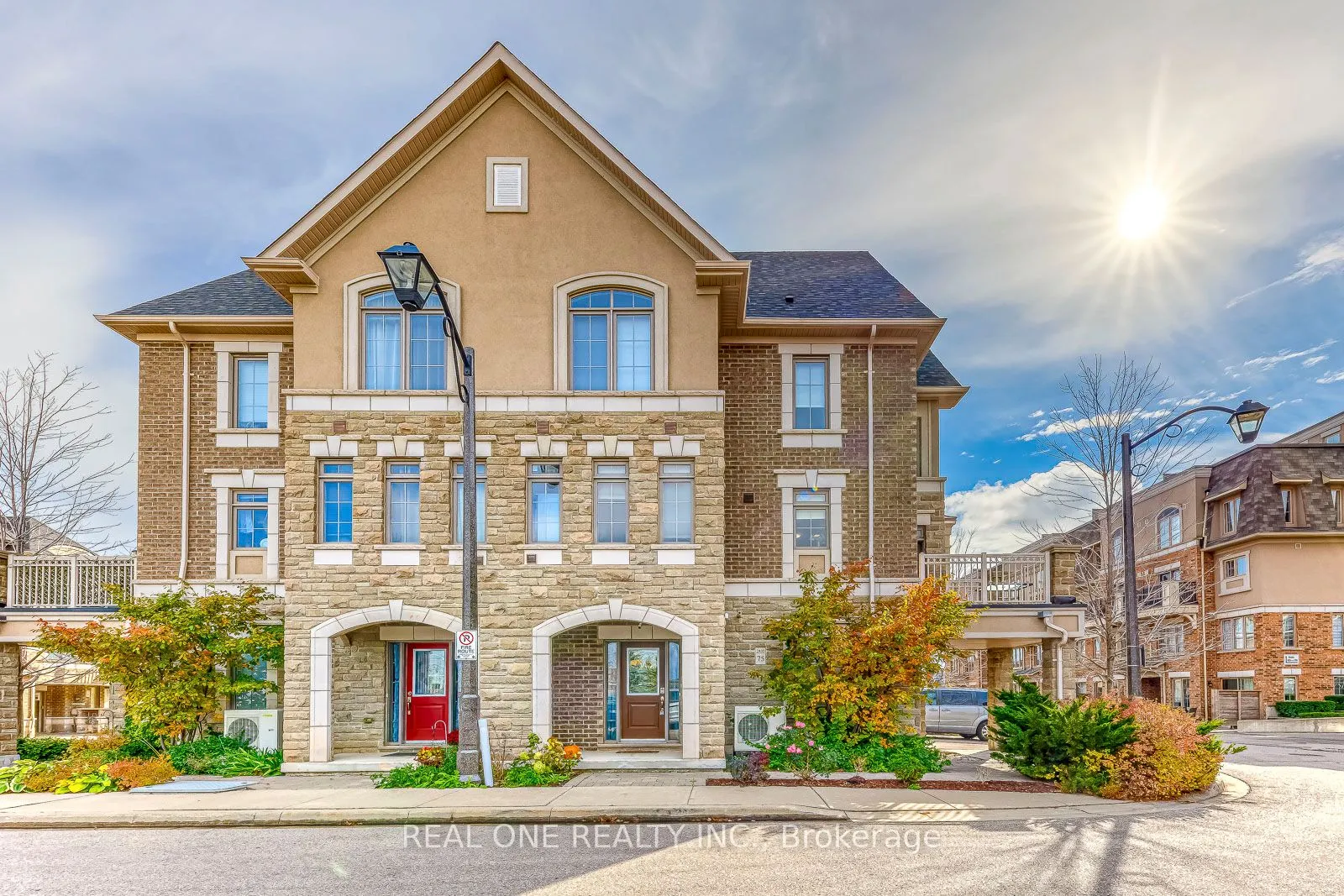 2435 Greenwich Drive, #75